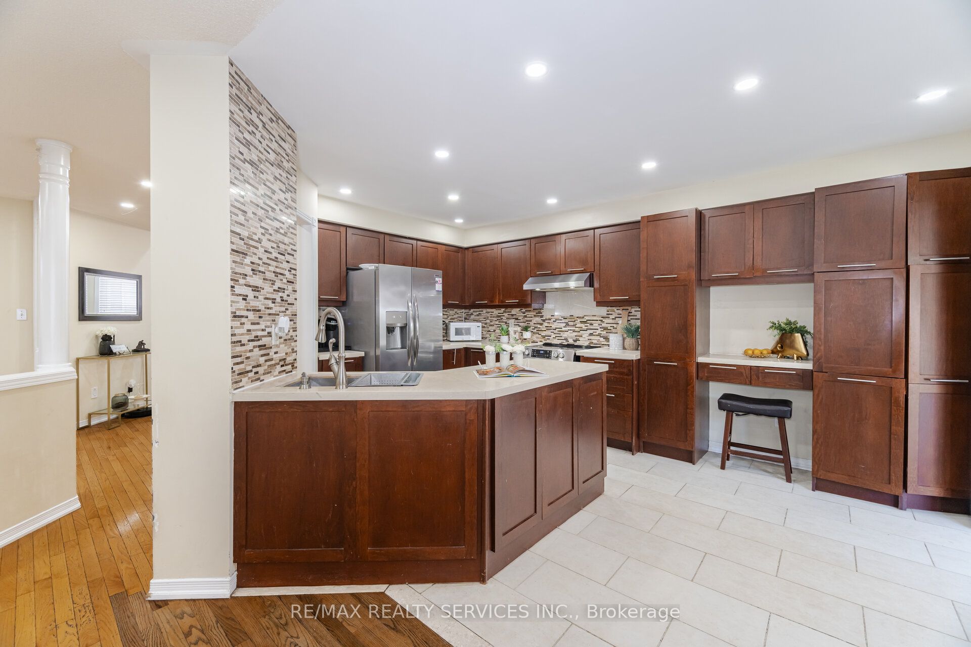 21 Queen Mary Dr Property Photo 12