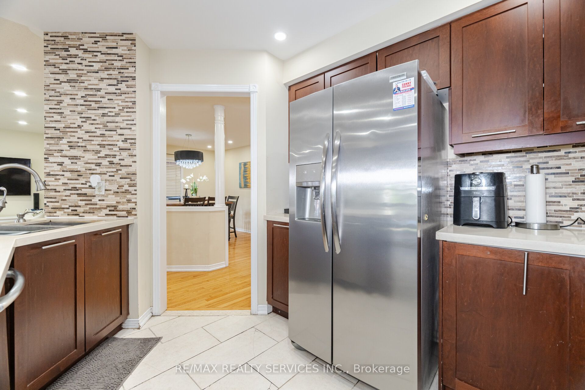 21 Queen Mary Dr Property Photo 14