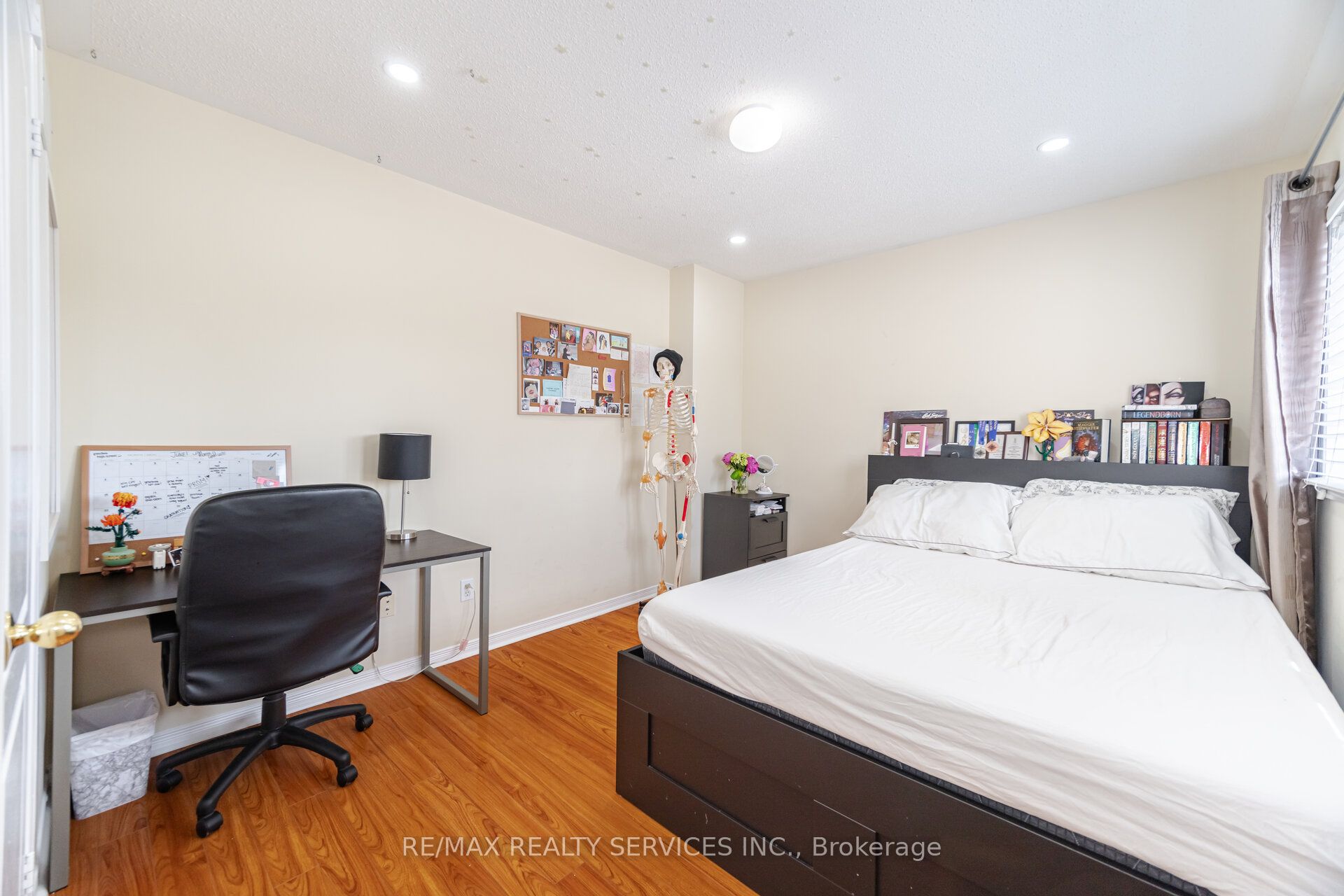 21 Queen Mary Dr Property Photo 29
