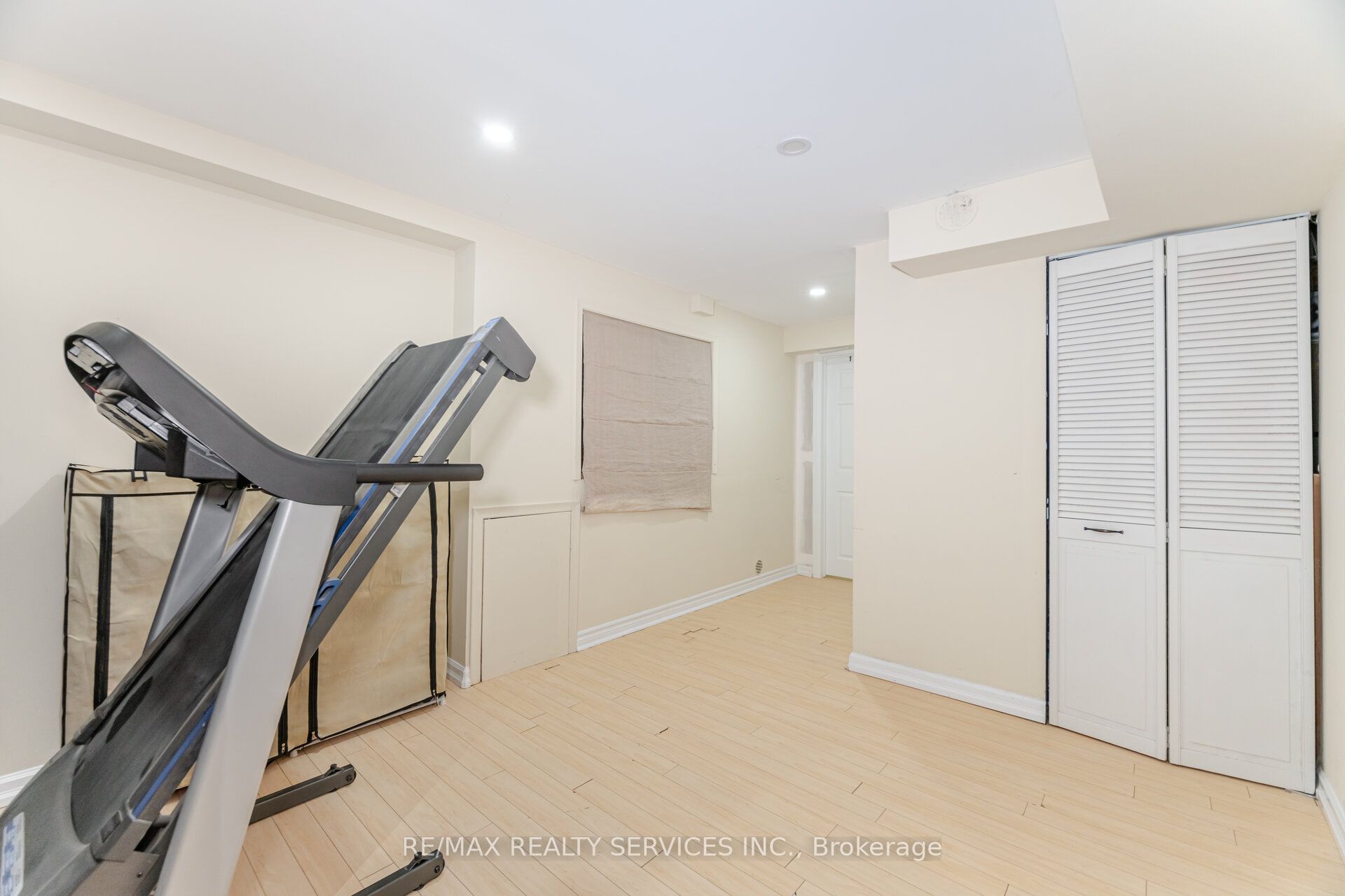 21 Queen Mary Dr Property Photo 36