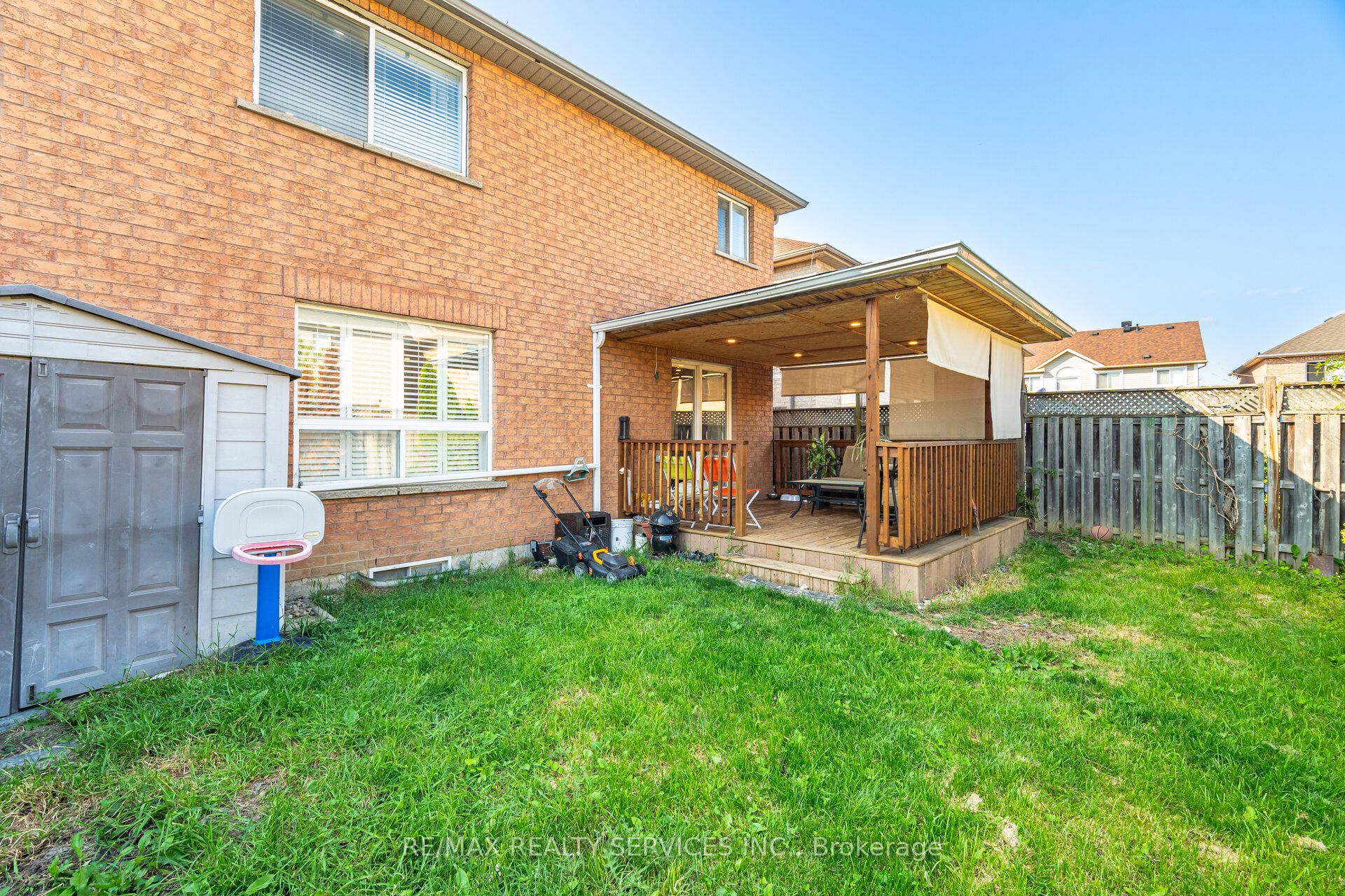 21 Queen Mary Dr Property Photo 48