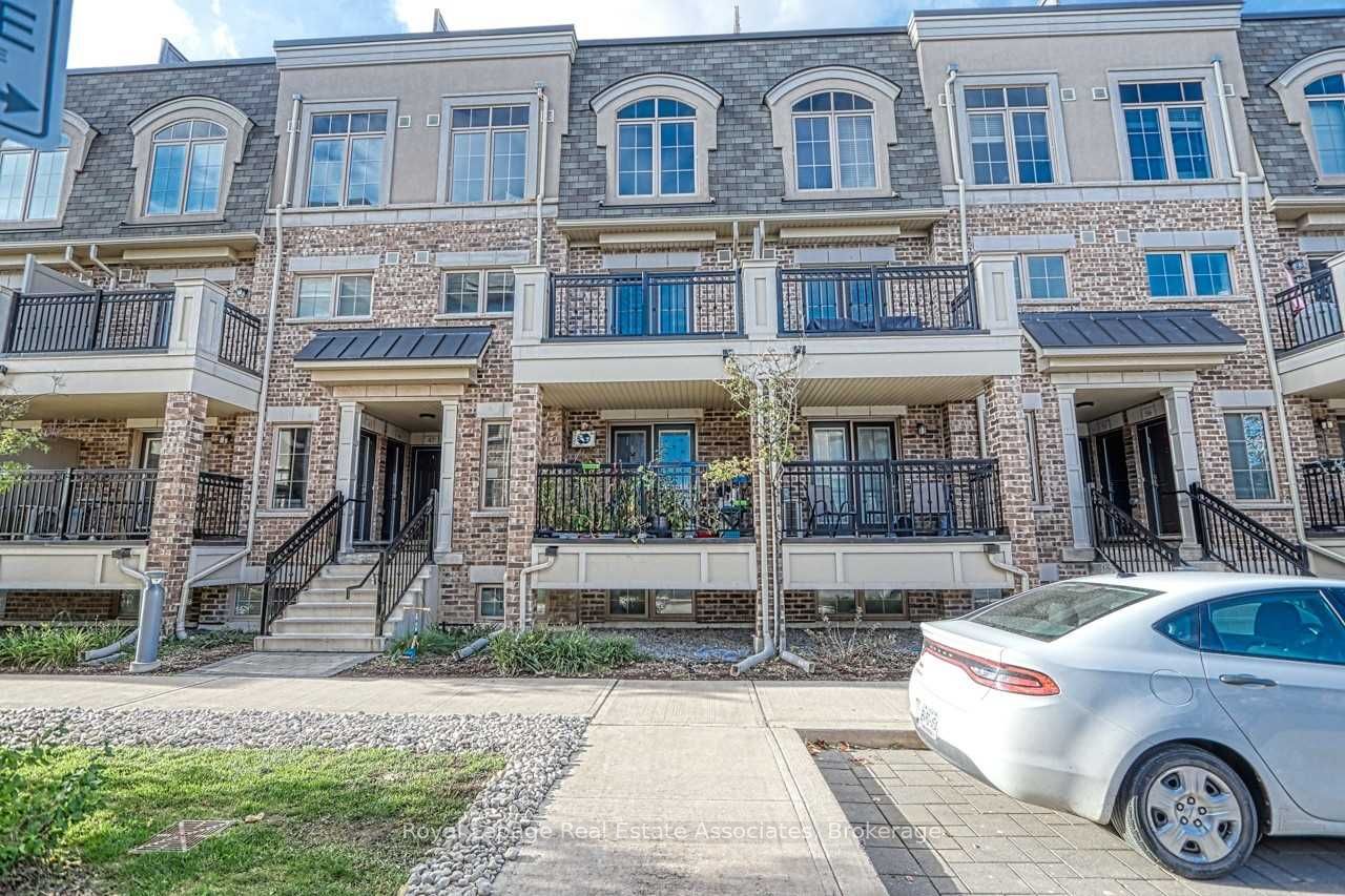#51 - 2441 Greenwich Drive Property Photo 1