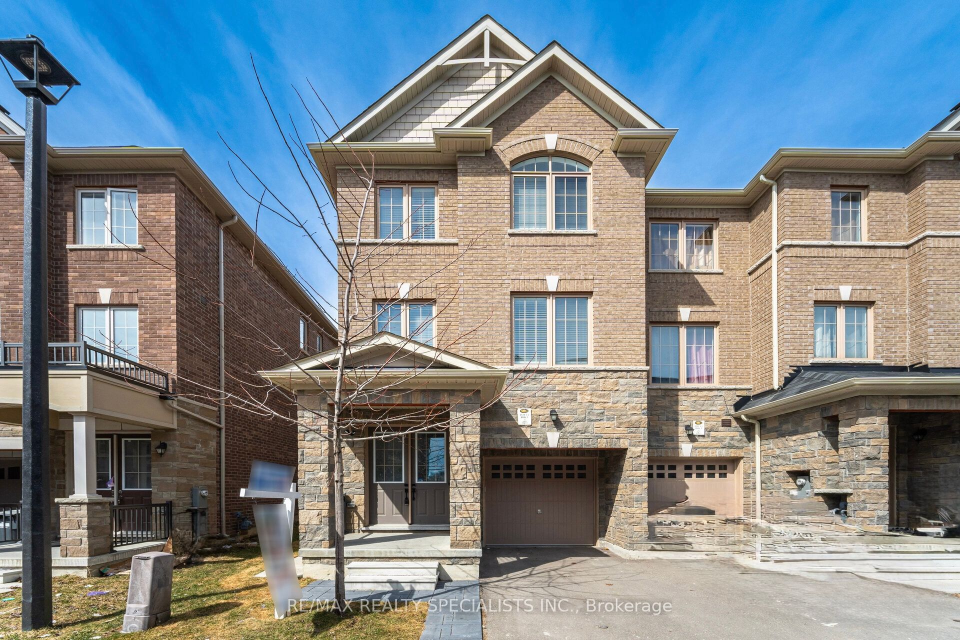 12 Faye Street Property Photo 1
