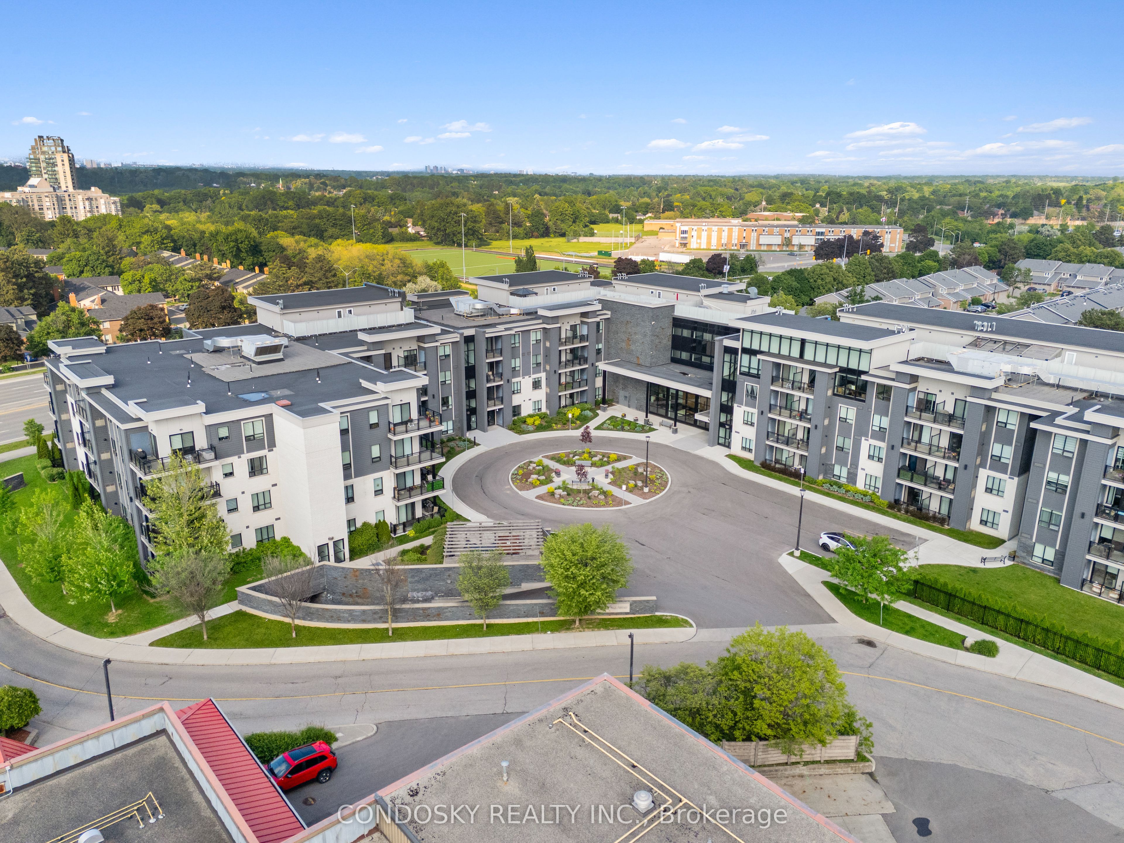 3170 Erin Mills Parkway 311 Property Photo 1