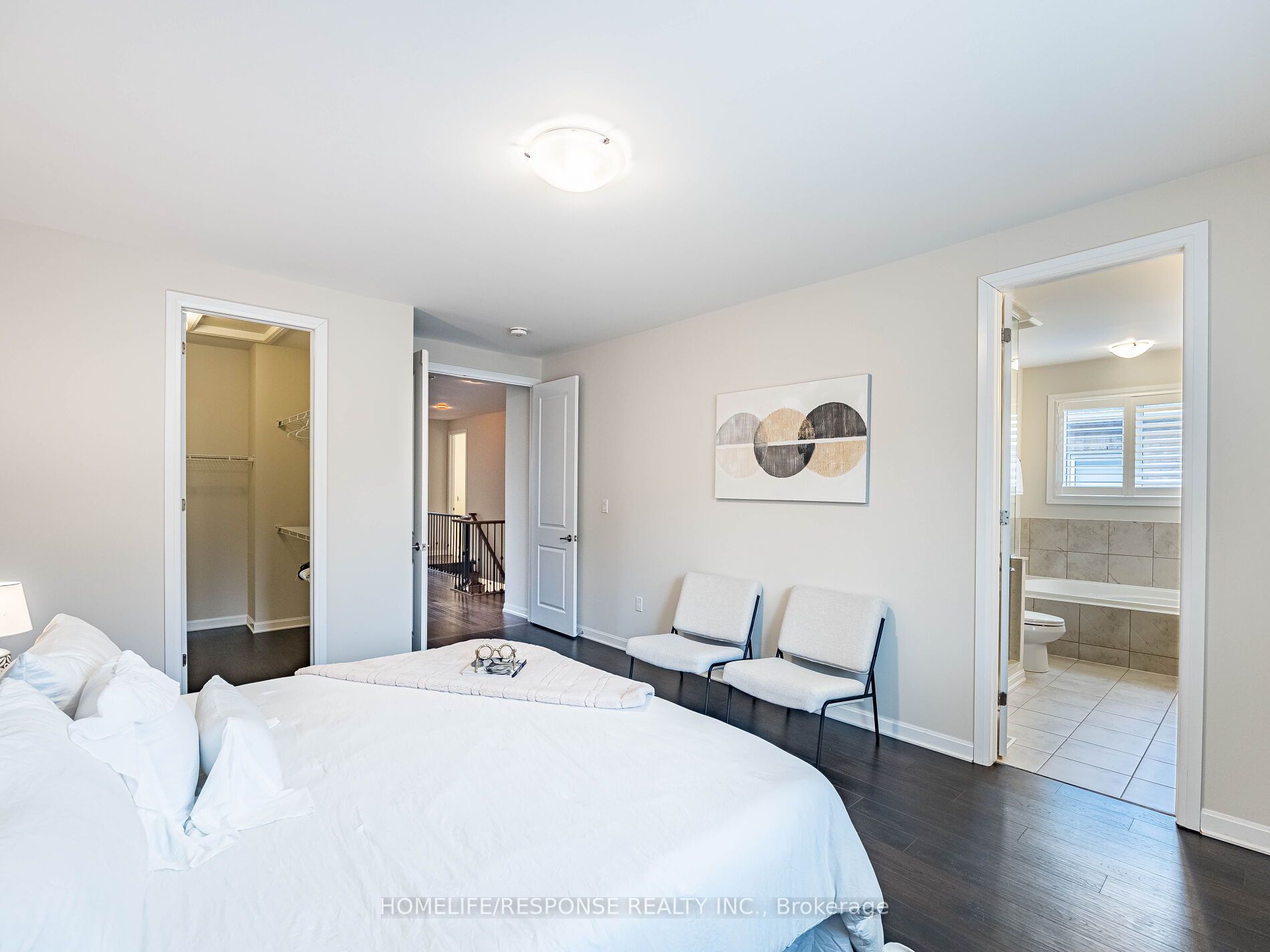 115 Beaveridge Avenue W Property Photo 18