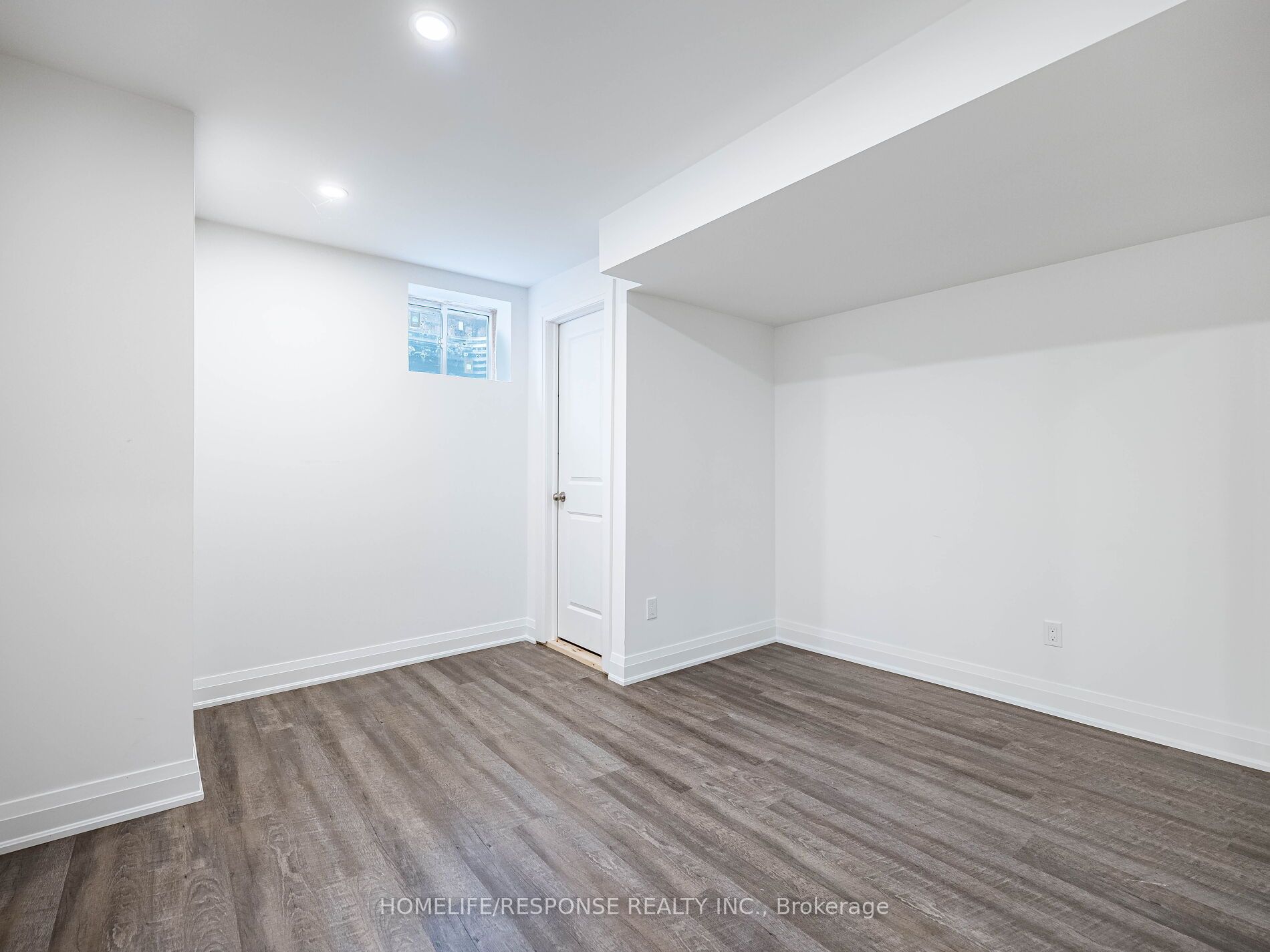 115 Beaveridge Avenue W Property Photo 33