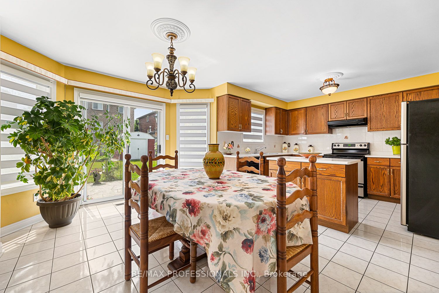 11 Riverwood Terrace Property Photo 8