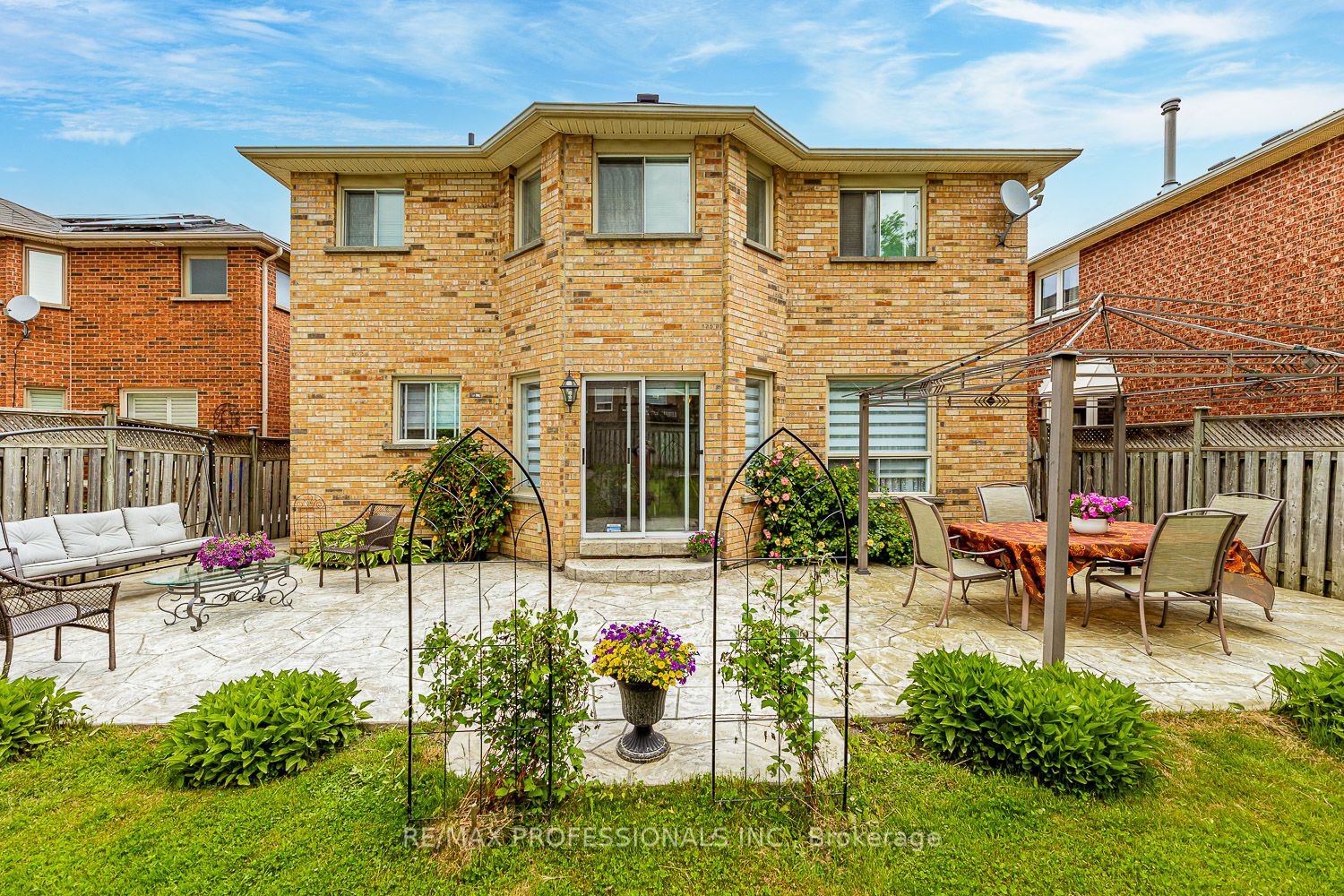 11 Riverwood Terrace Property Photo 32