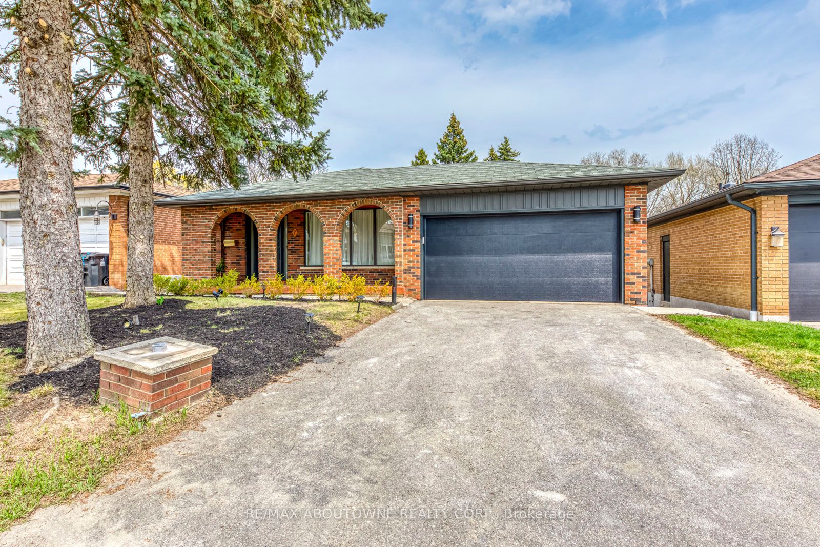 7 Ivybridge Drive Property Photo 1