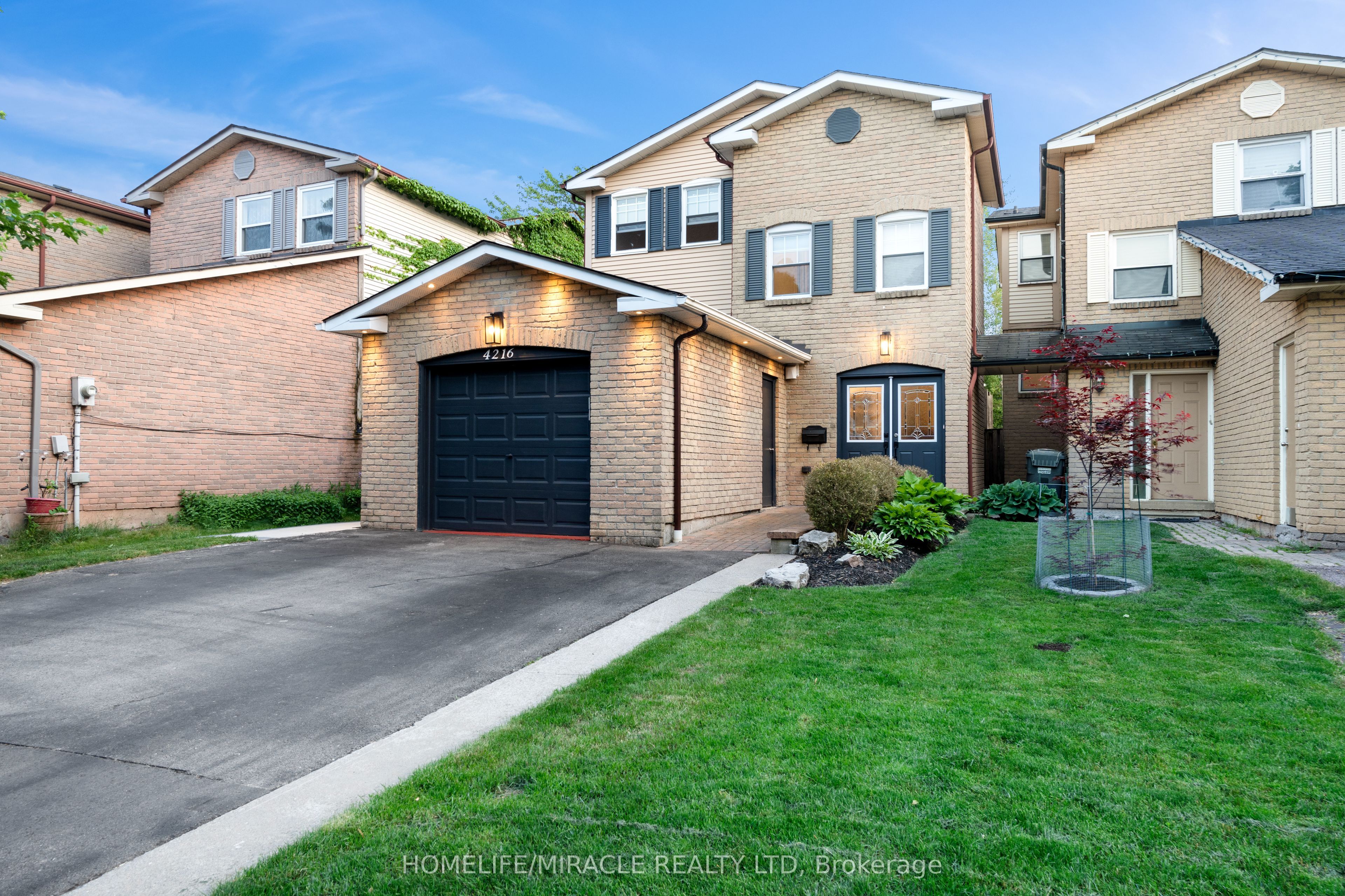 4216 Sunflower Drive Property Photo 1
