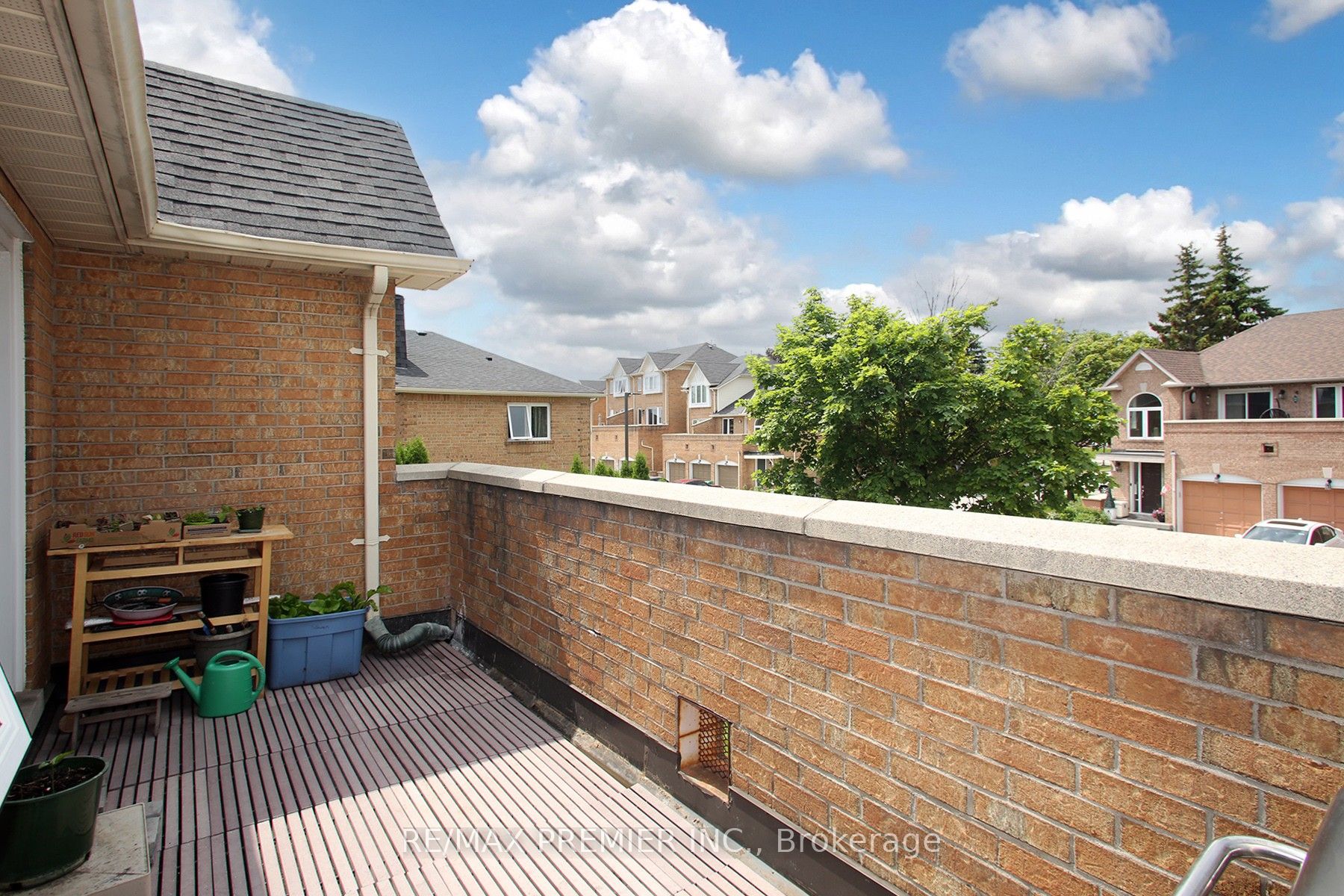 45 Bristol Road E 37 Property Photo 20