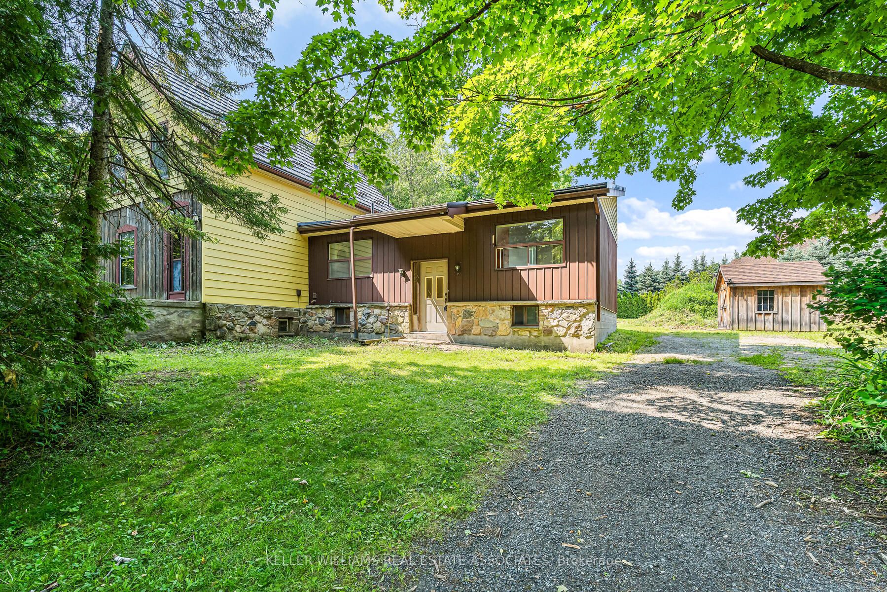 12442 Wolseley Street Property Photo 1