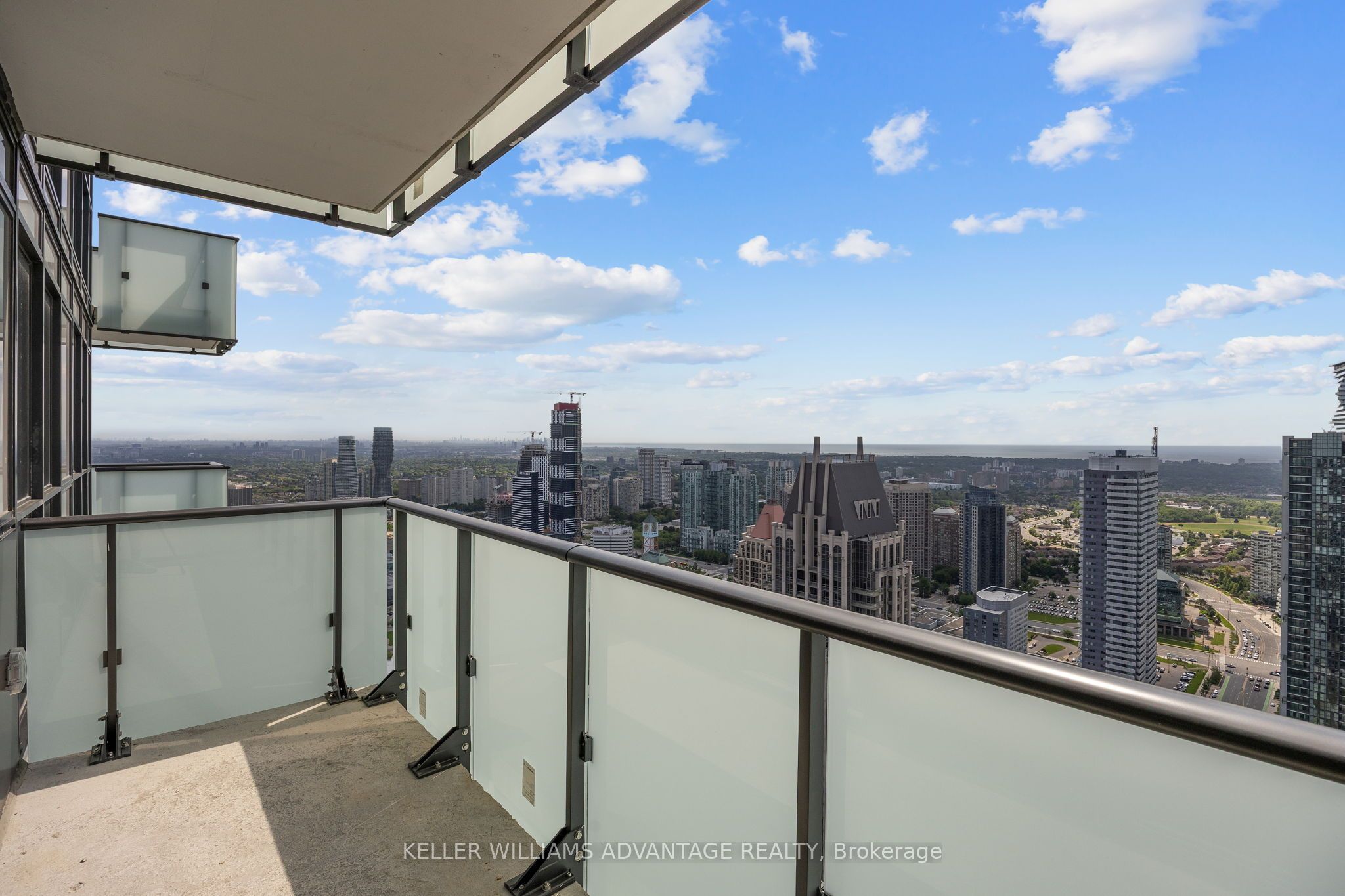 #4703 - 430 Square One Drive Property Photo 20