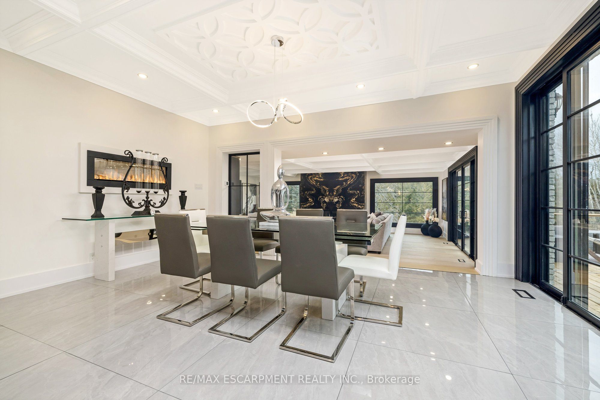 12199 Guelph Line Property Photo 9