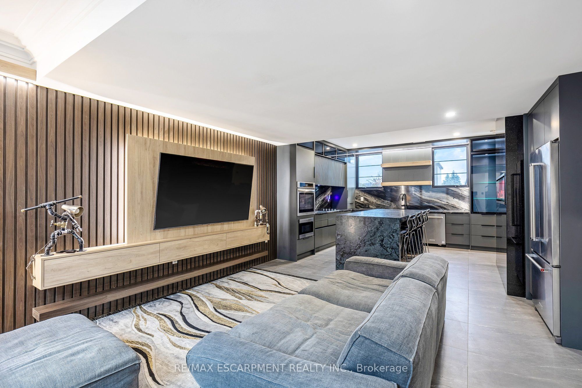 12199 Guelph Line Property Photo 35