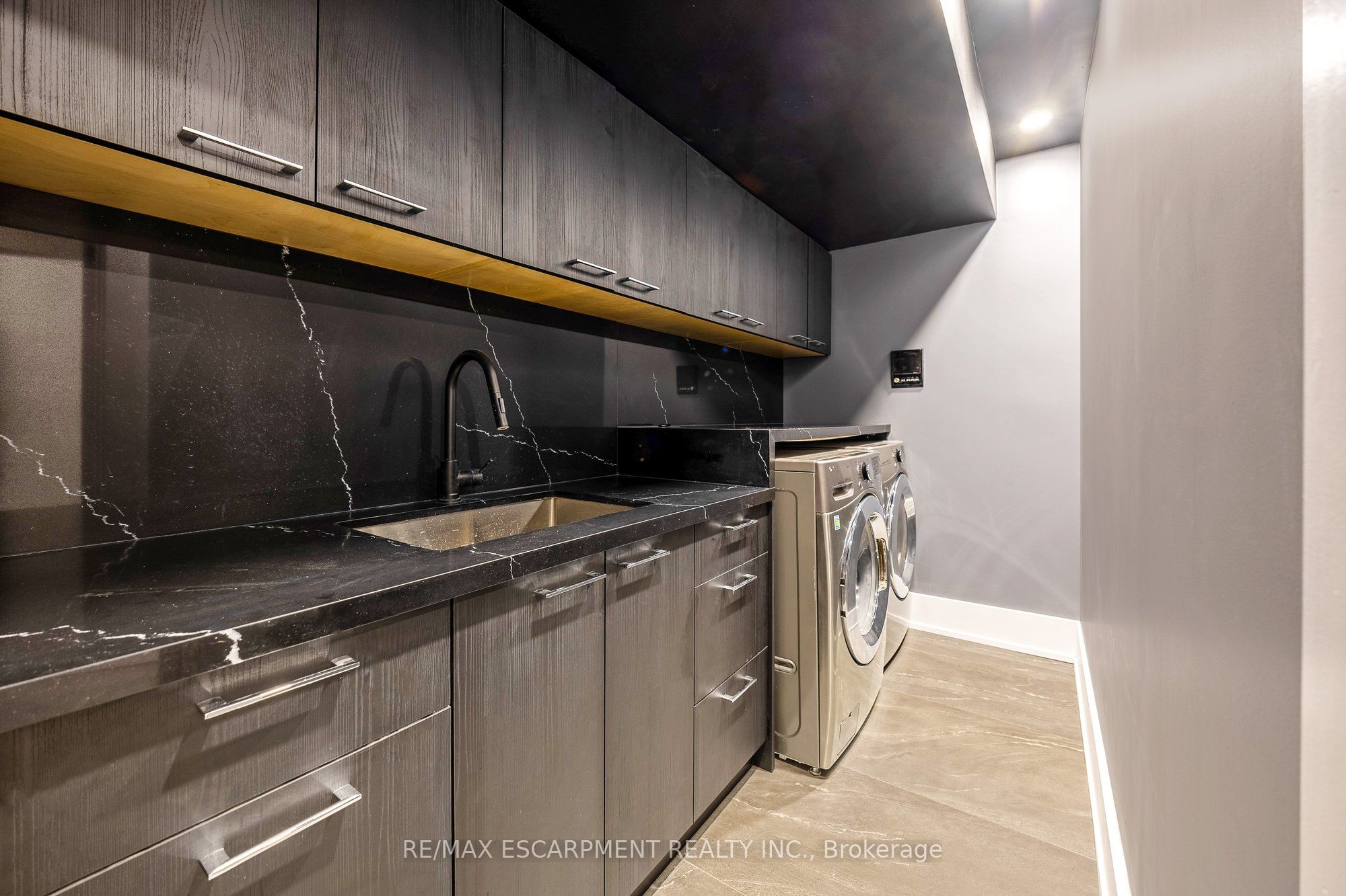 12199 Guelph Line Property Photo 39