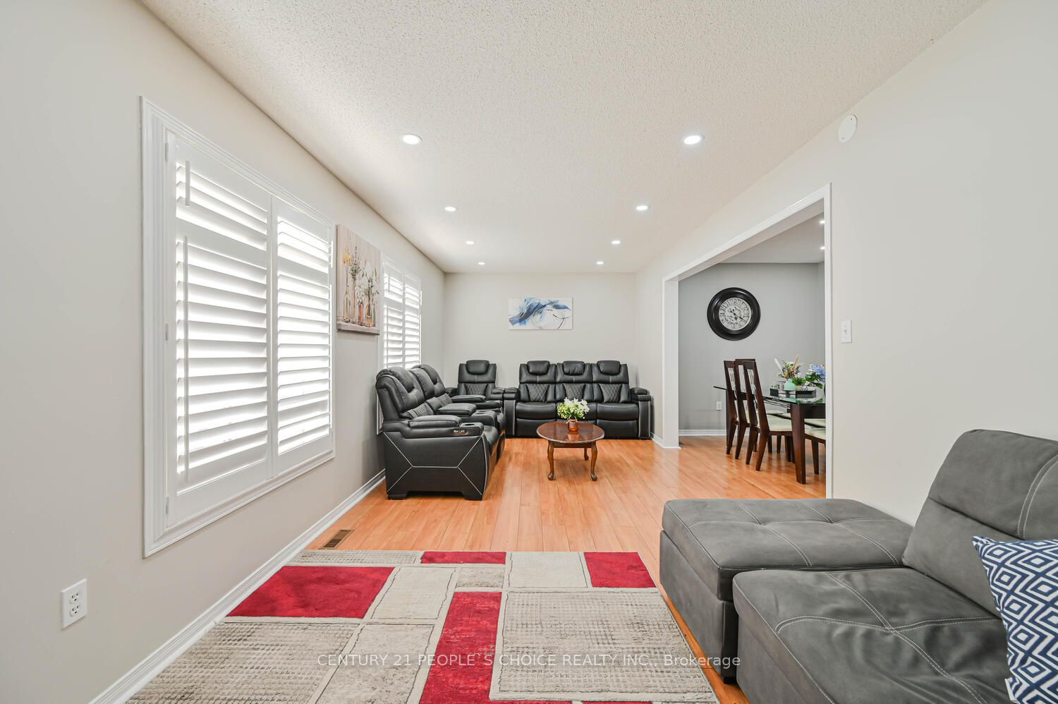 4 Domenico Crescent Property Photo 8