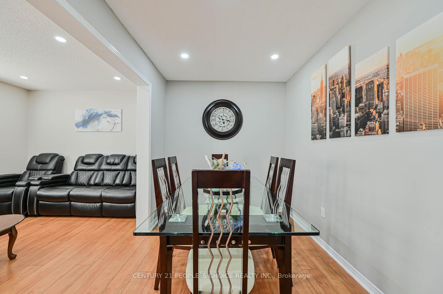 4 Domenico Crescent Property Photo 15