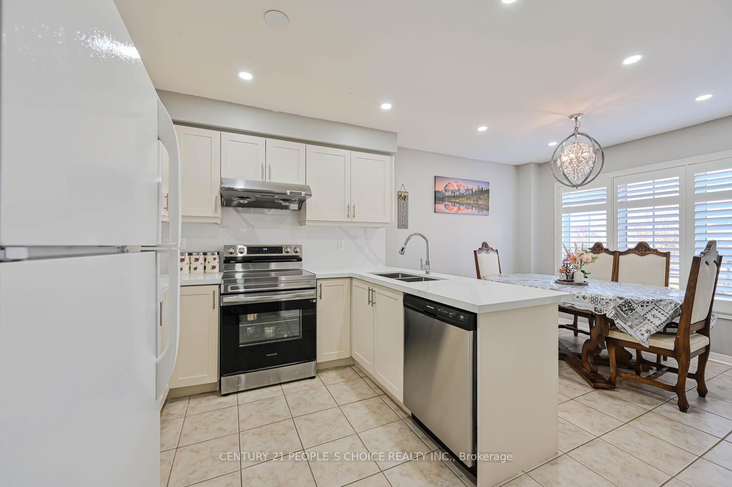 4 Domenico Crescent Property Photo 17