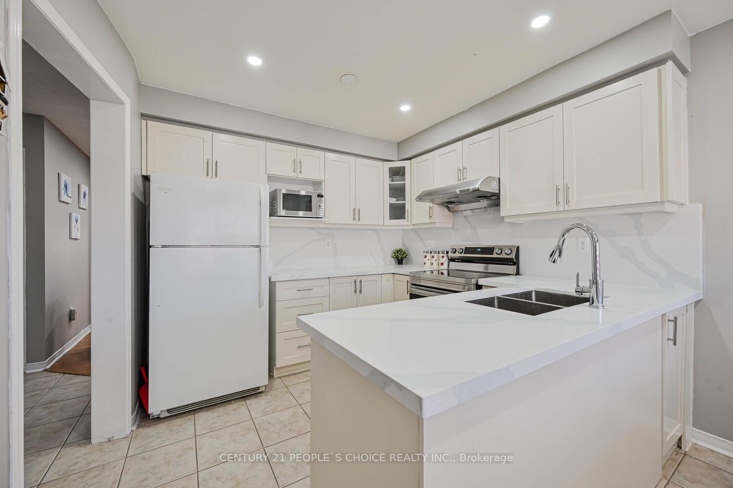 4 Domenico Crescent Property Photo 18