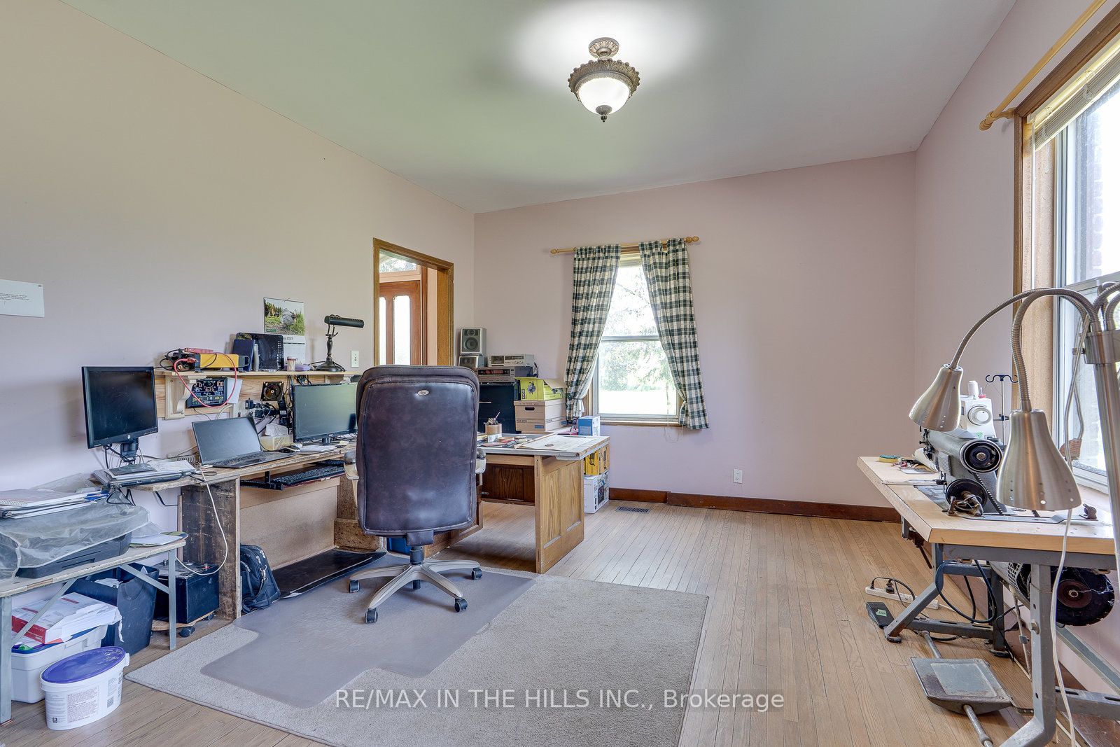 20643 Kennedy Road Property Photo 12