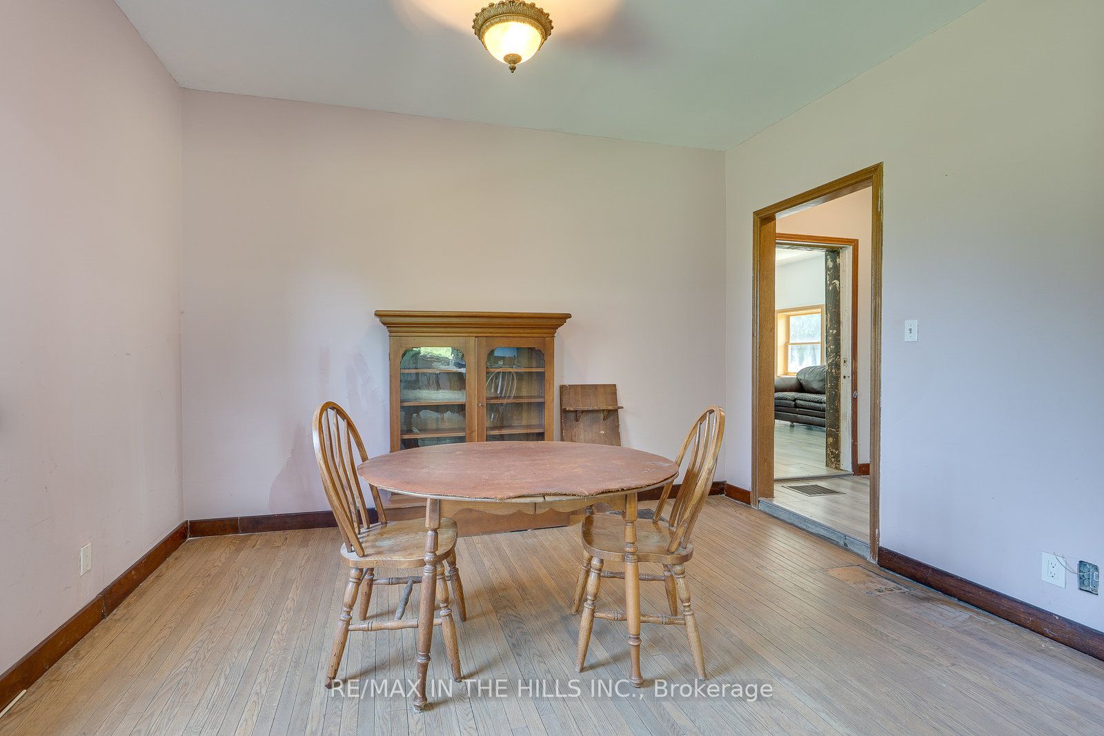 20643 Kennedy Road Property Photo 13