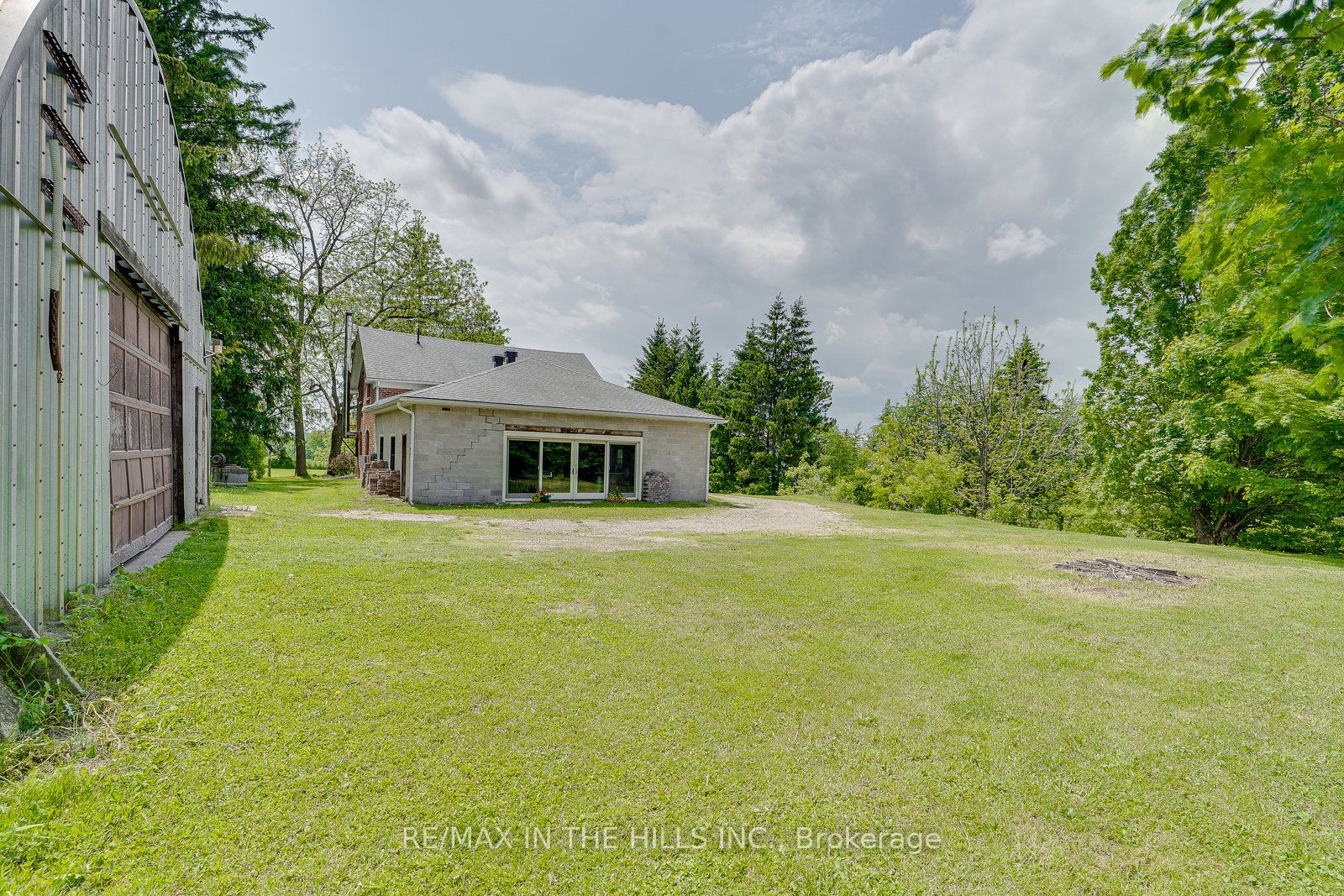 20643 Kennedy Road Property Photo 20