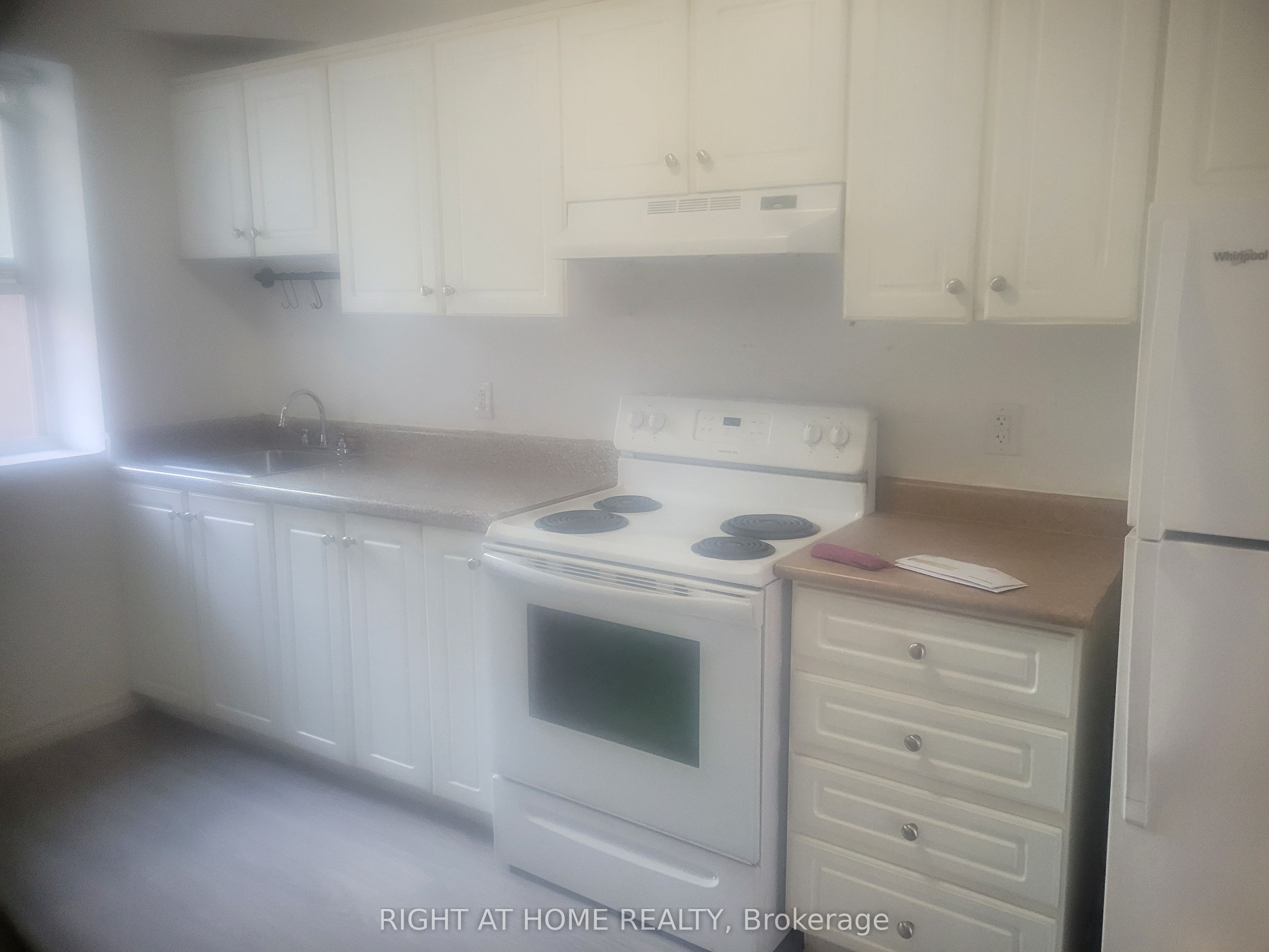 1317 King Street W 1 Property Photo 7