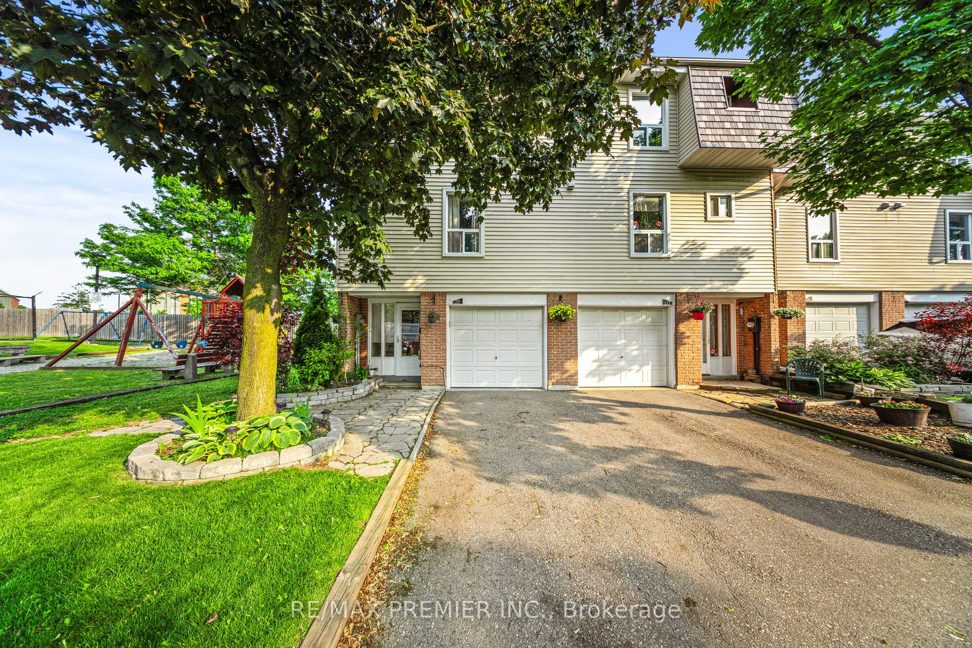 120 Ellerslie Road Property Photo 1