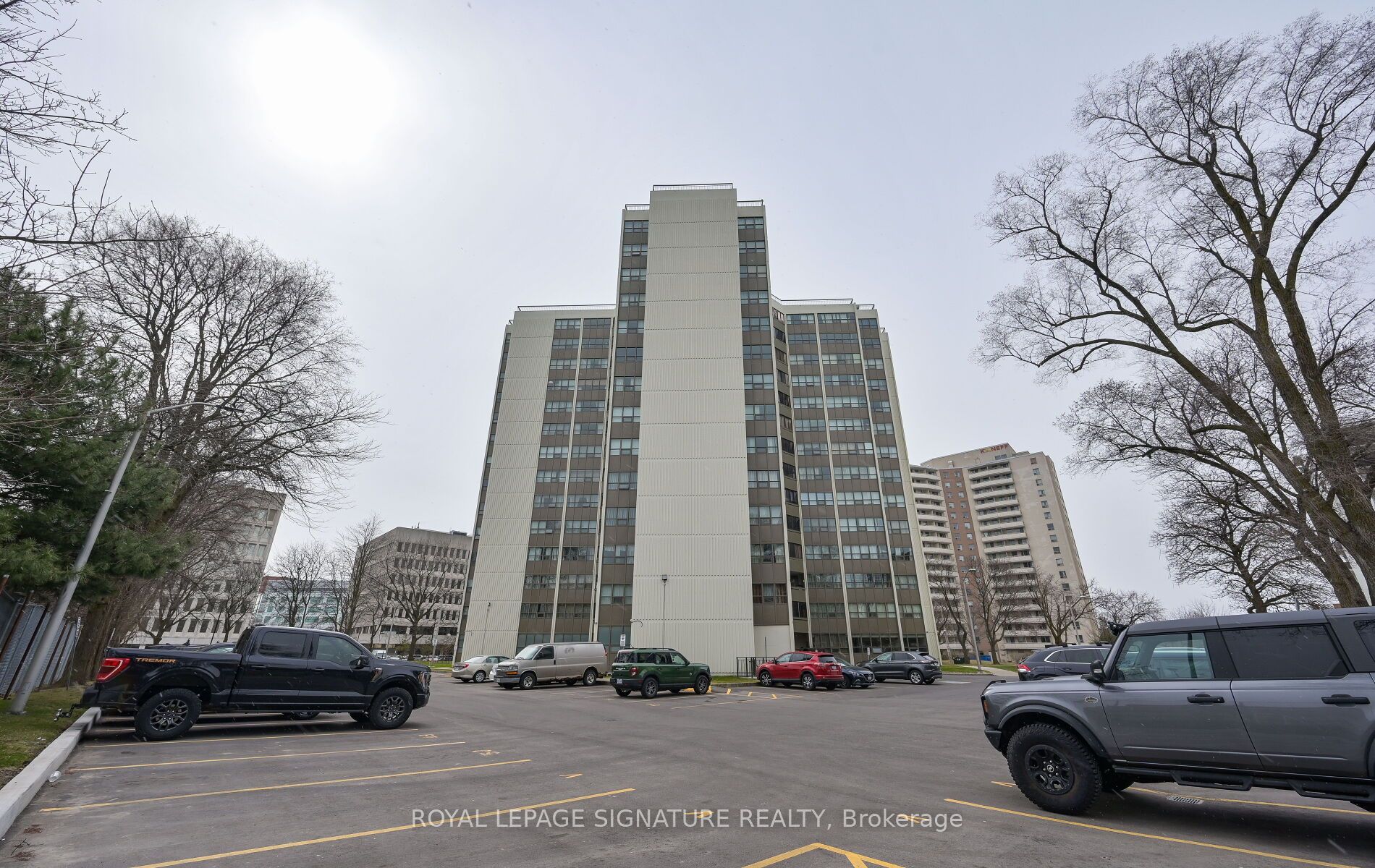 #1207 - 2323 Confederation Parkway Property Photo 1
