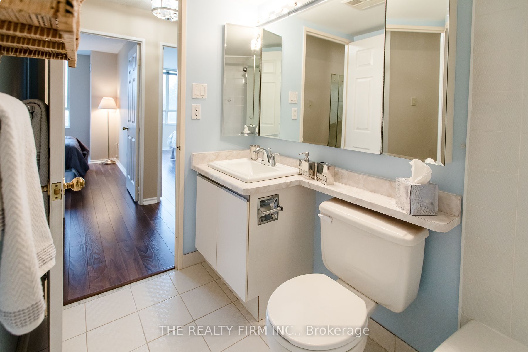 100 County Court Boulevard 406 Property Photo 32