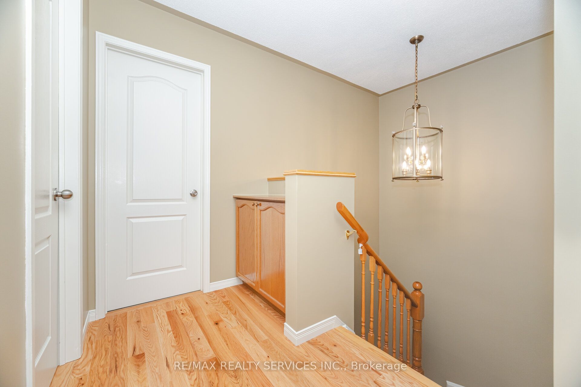 8 Inwood Place Property Photo 17