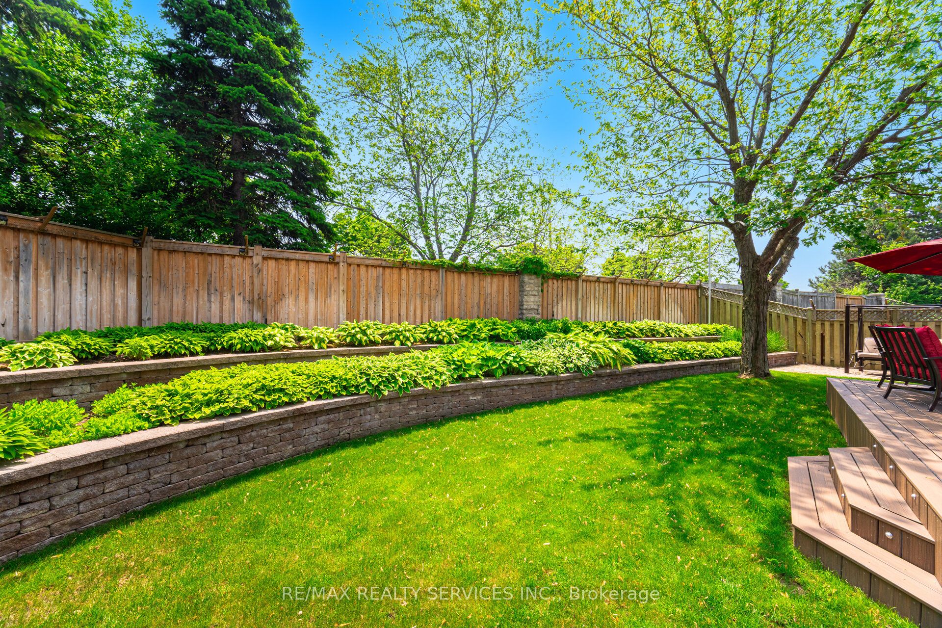 8 Inwood Place Property Photo 42