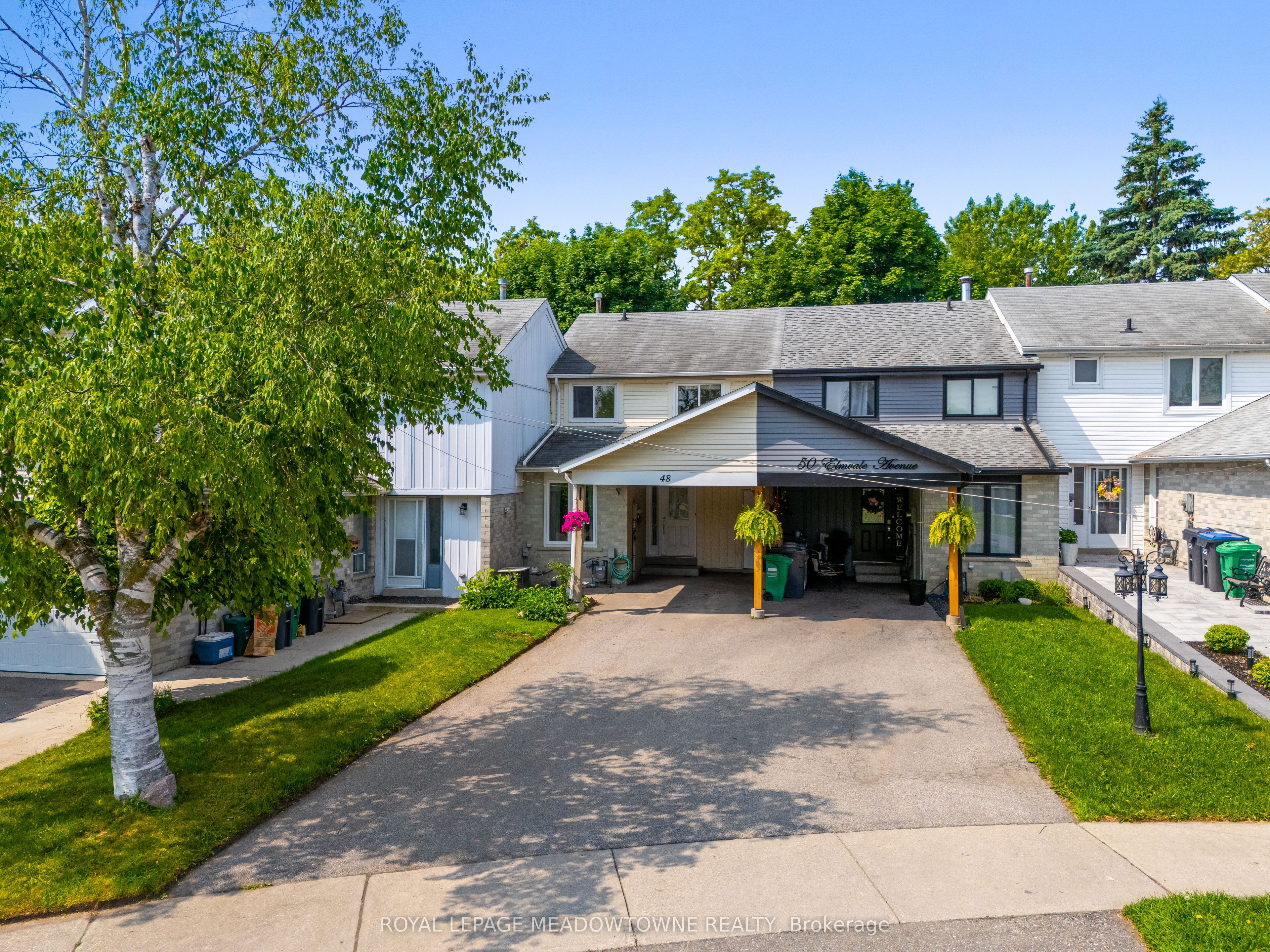 48 Elmvale Ave Property Photo 1