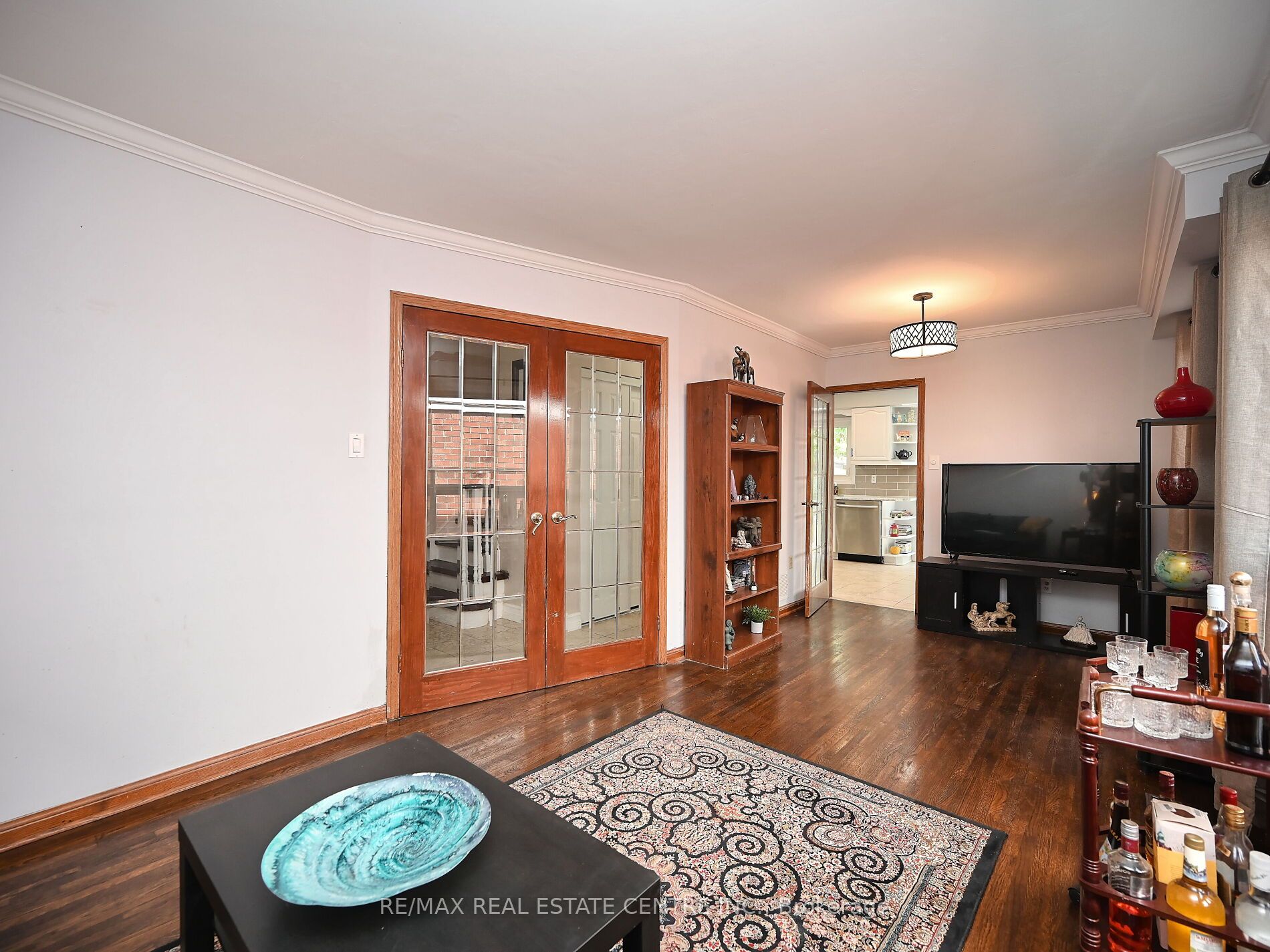 8 Stephensen Court Property Photo 8