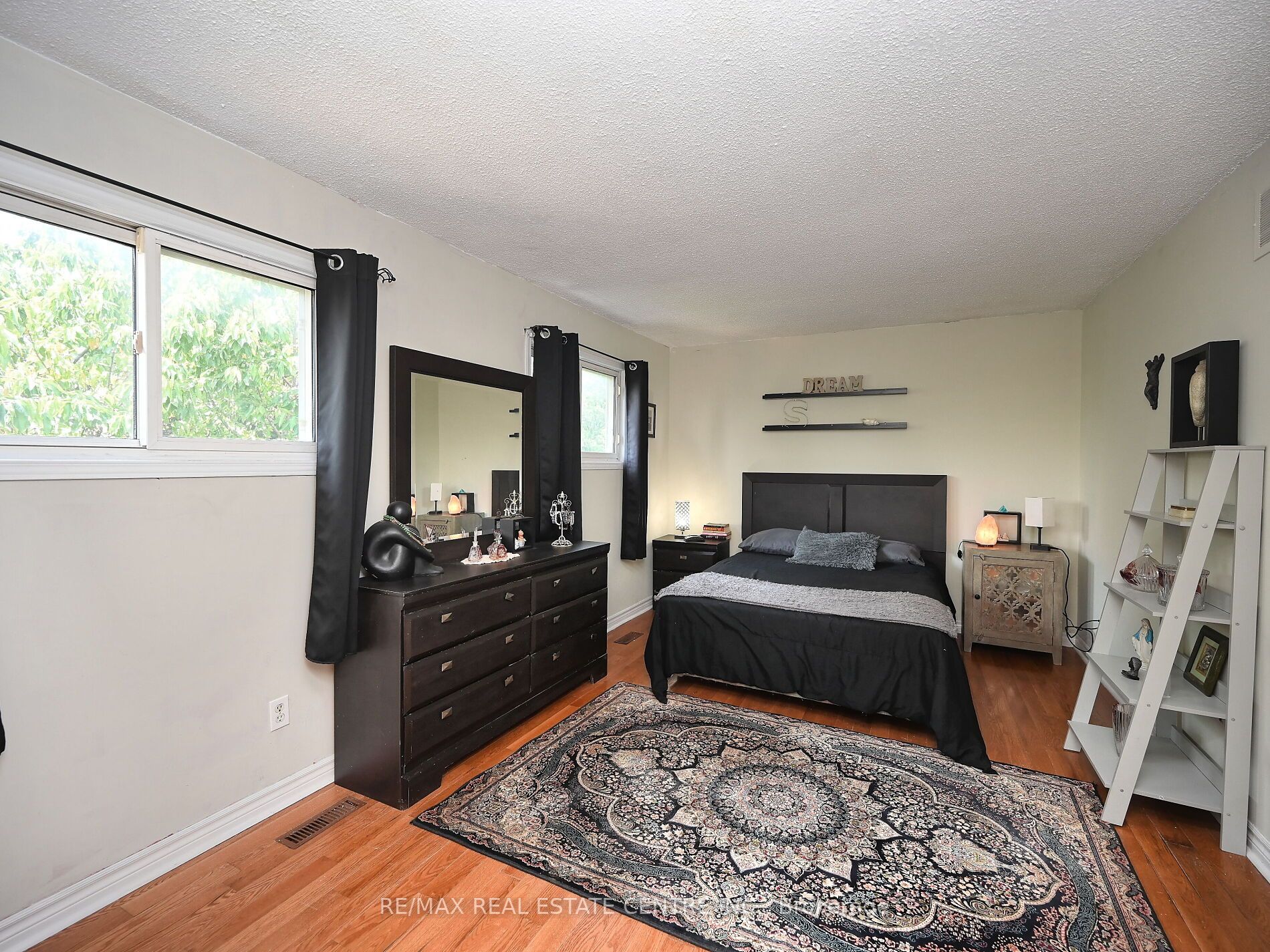 8 Stephensen Court Property Photo 24