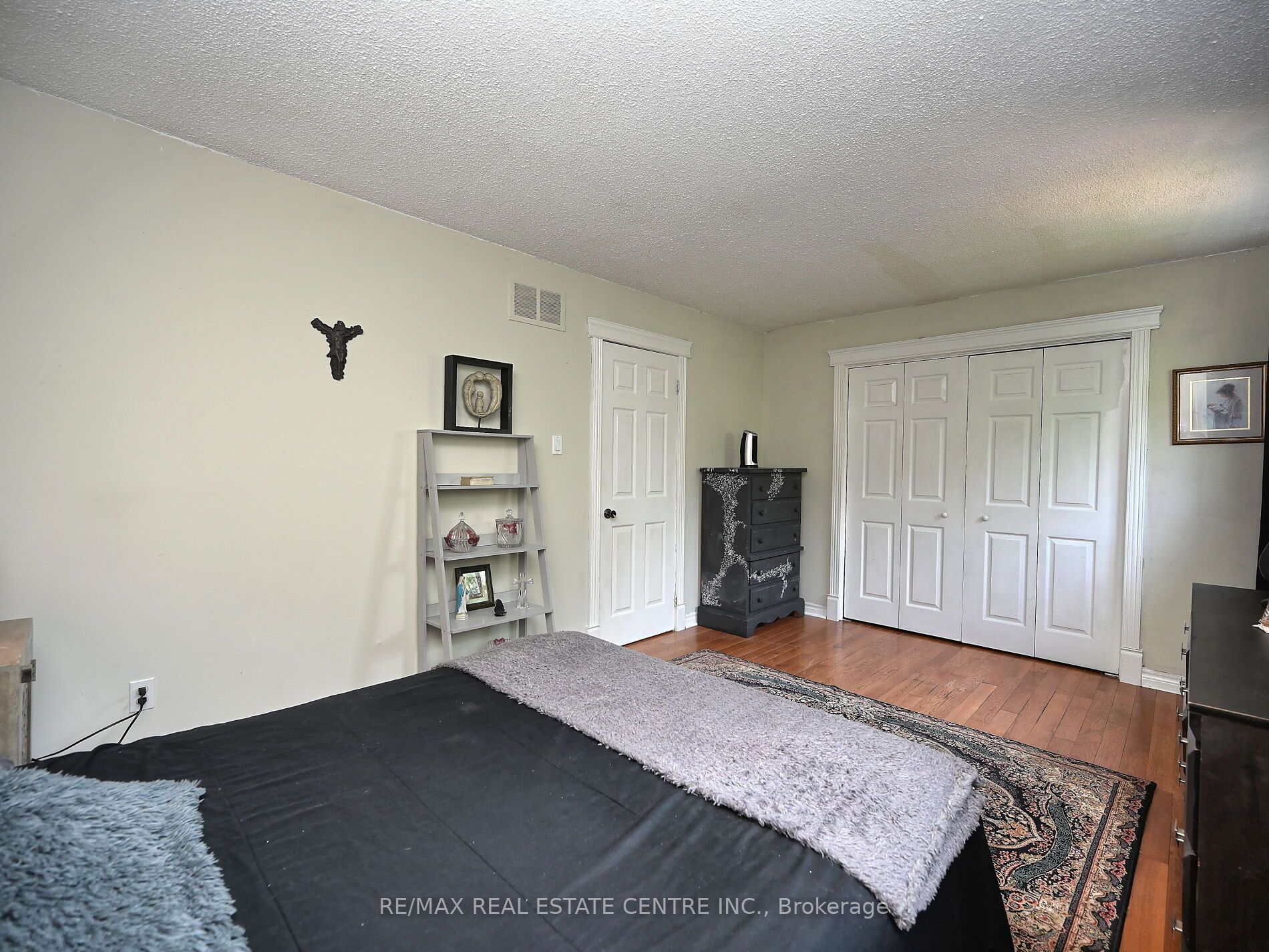 8 Stephensen Court Property Photo 26