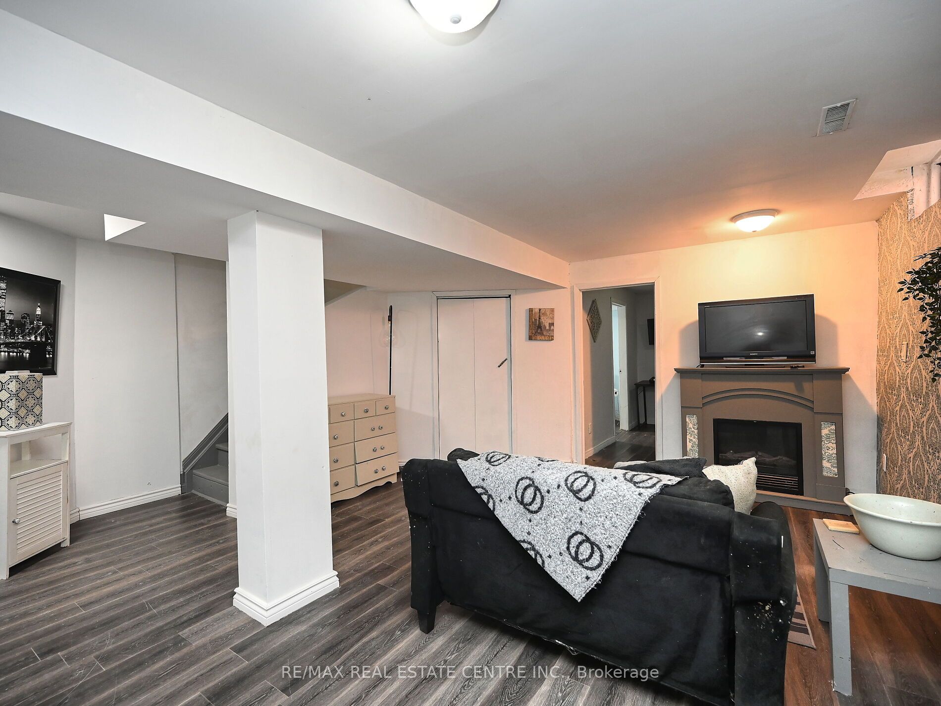 8 Stephensen Court Property Photo 38