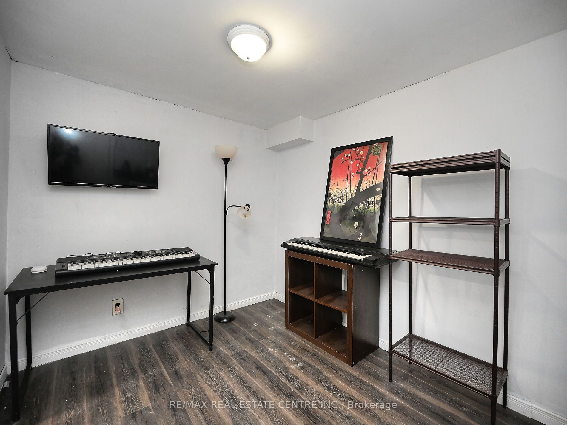 8 Stephensen Court Property Photo 42