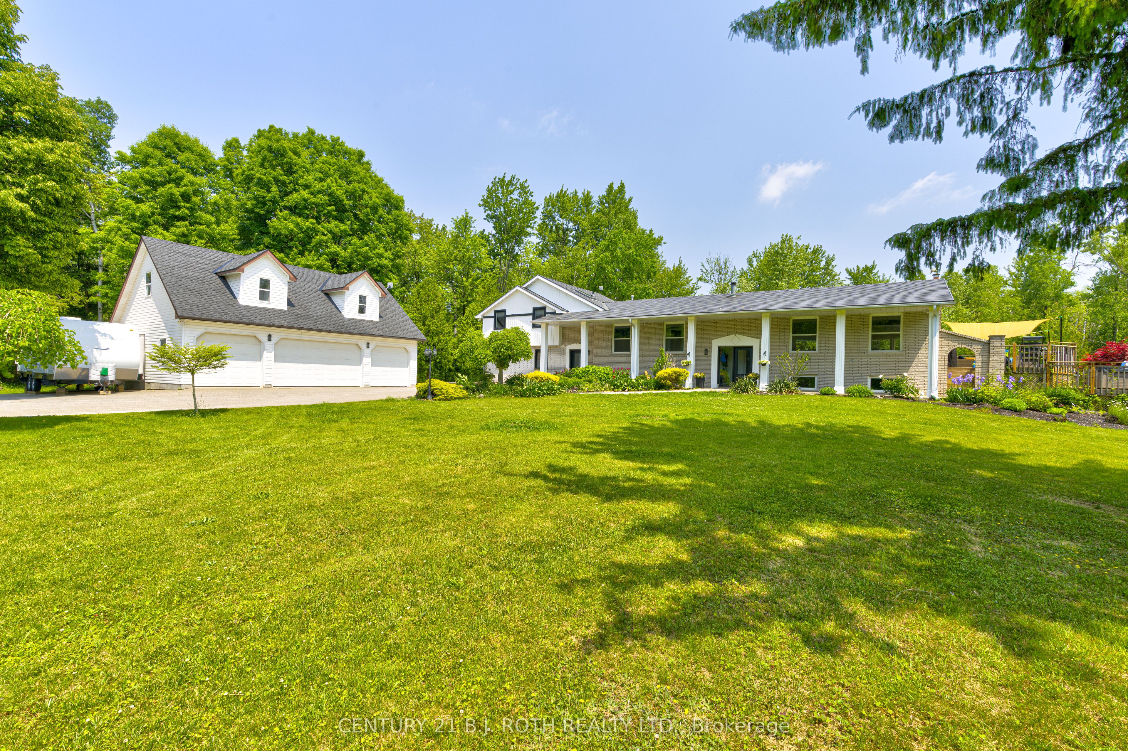 10457 Darkwood Rd Property Photo 1