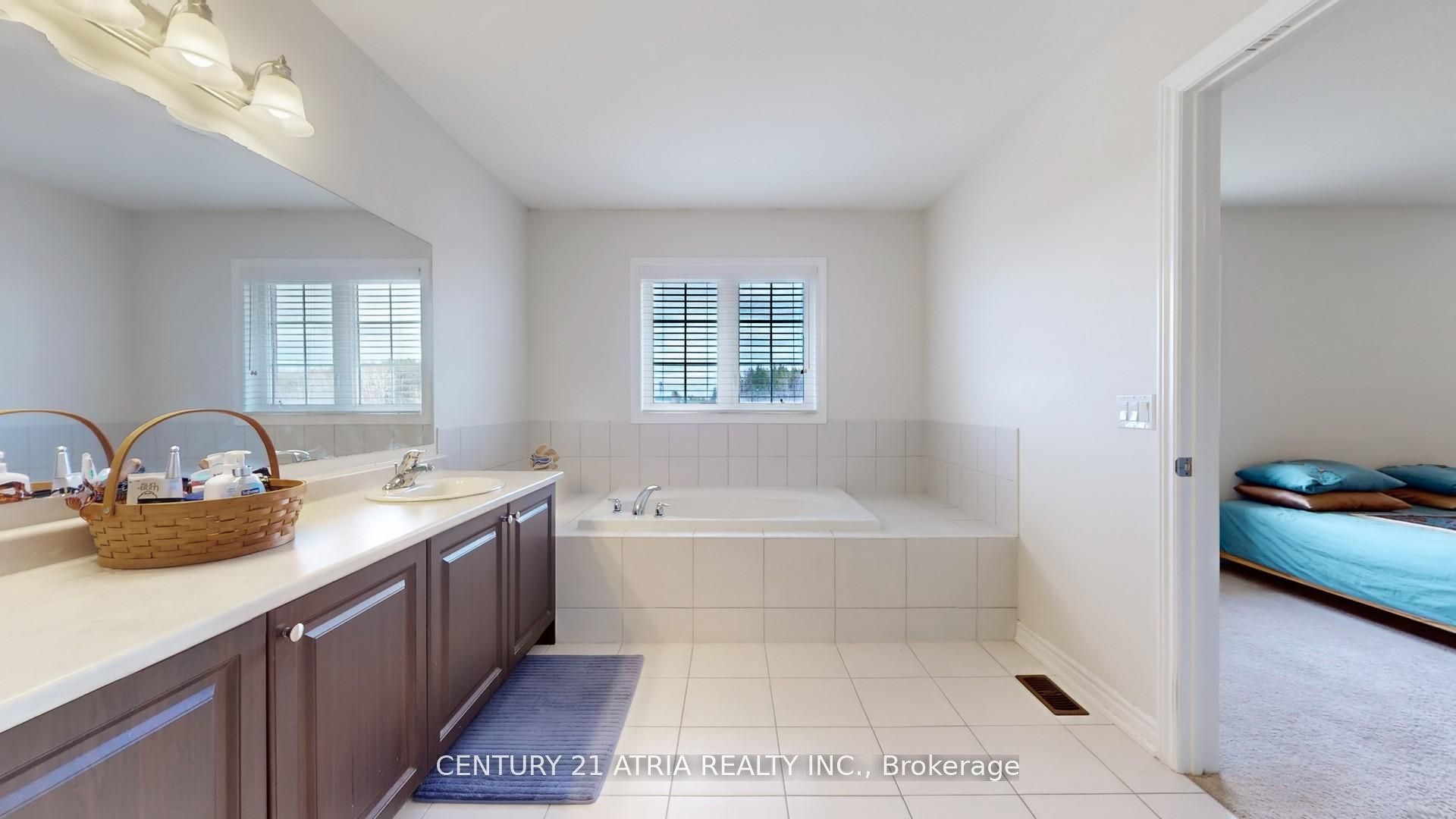 101 Bonnieglen Farm Boulevard Property Photo 20