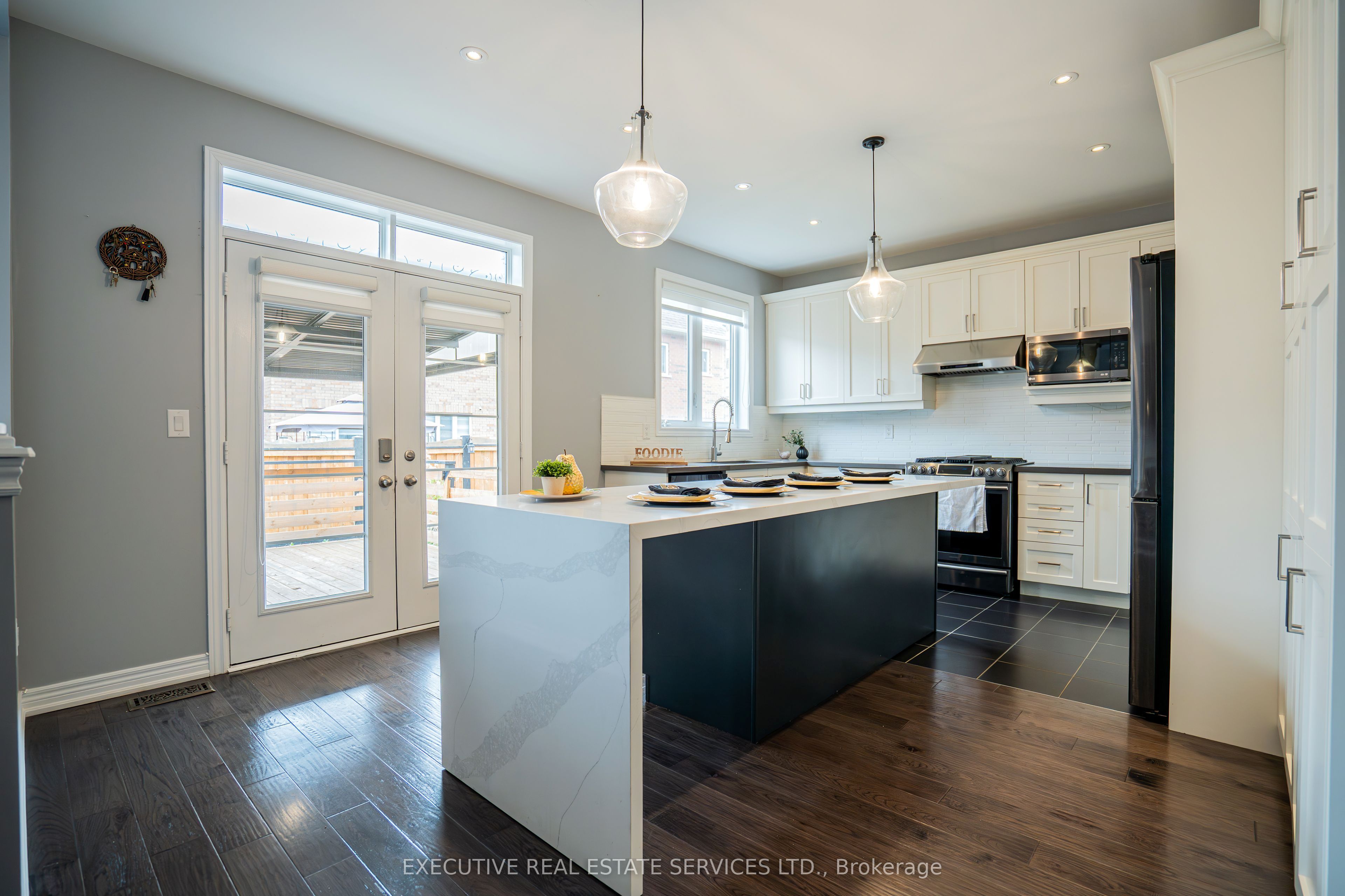 255 Buick Boulevard Property Photo 12
