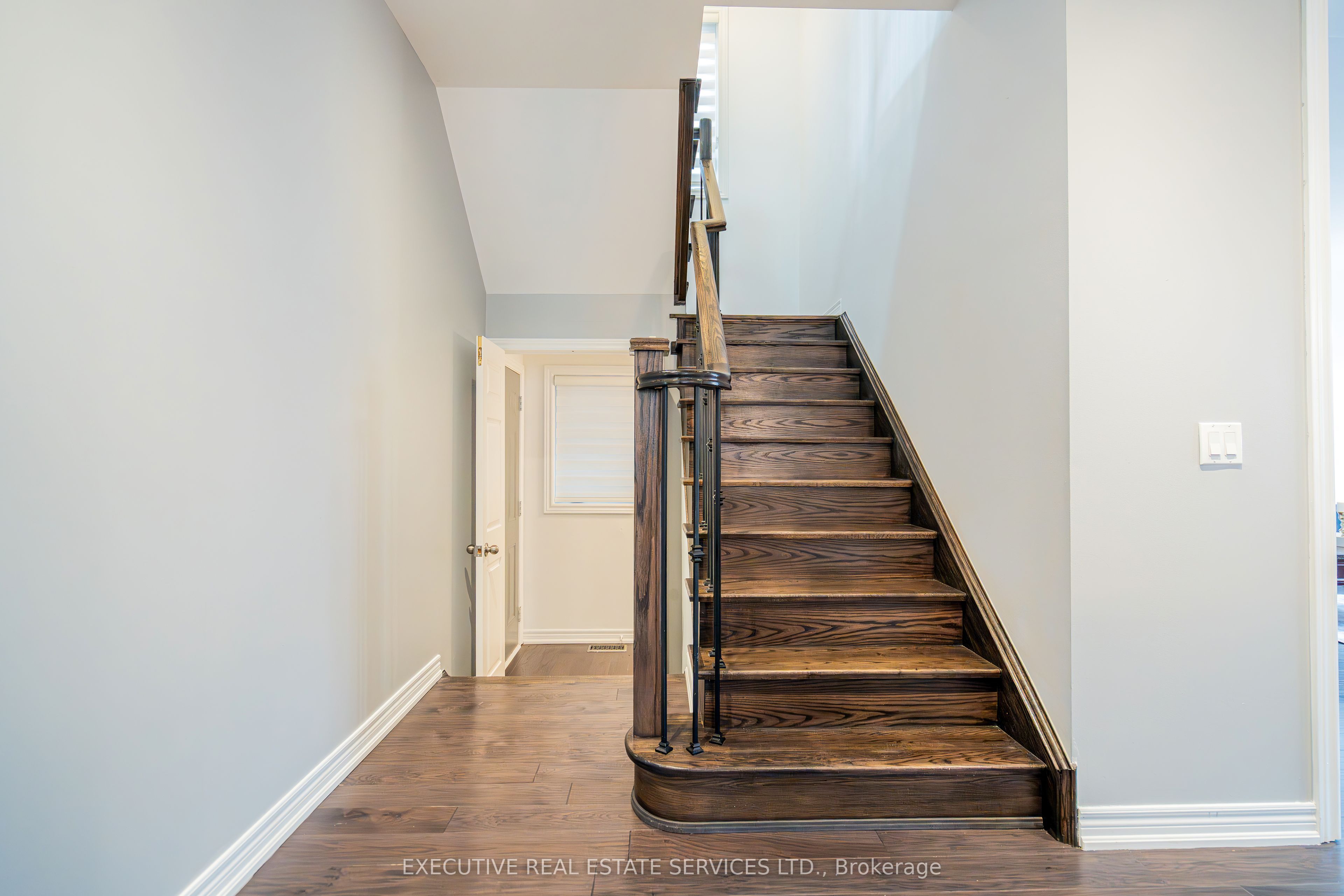 255 Buick Boulevard Property Photo 19