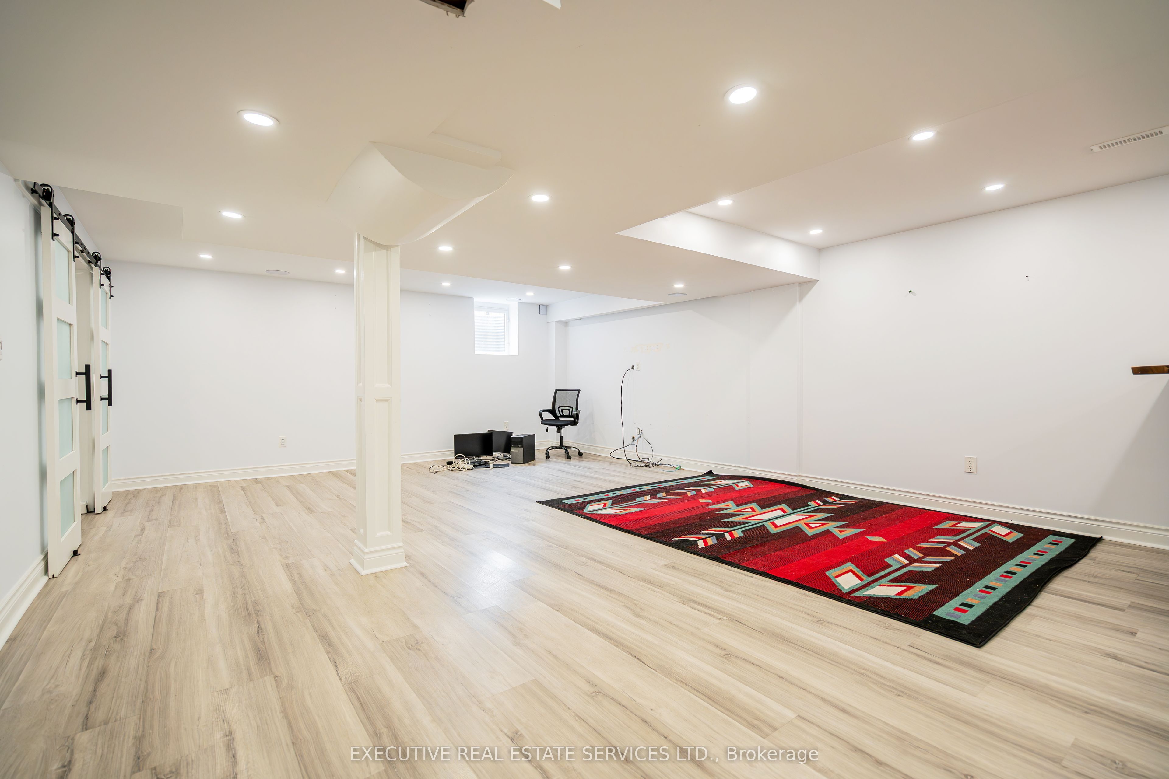 255 Buick Boulevard Property Photo 31