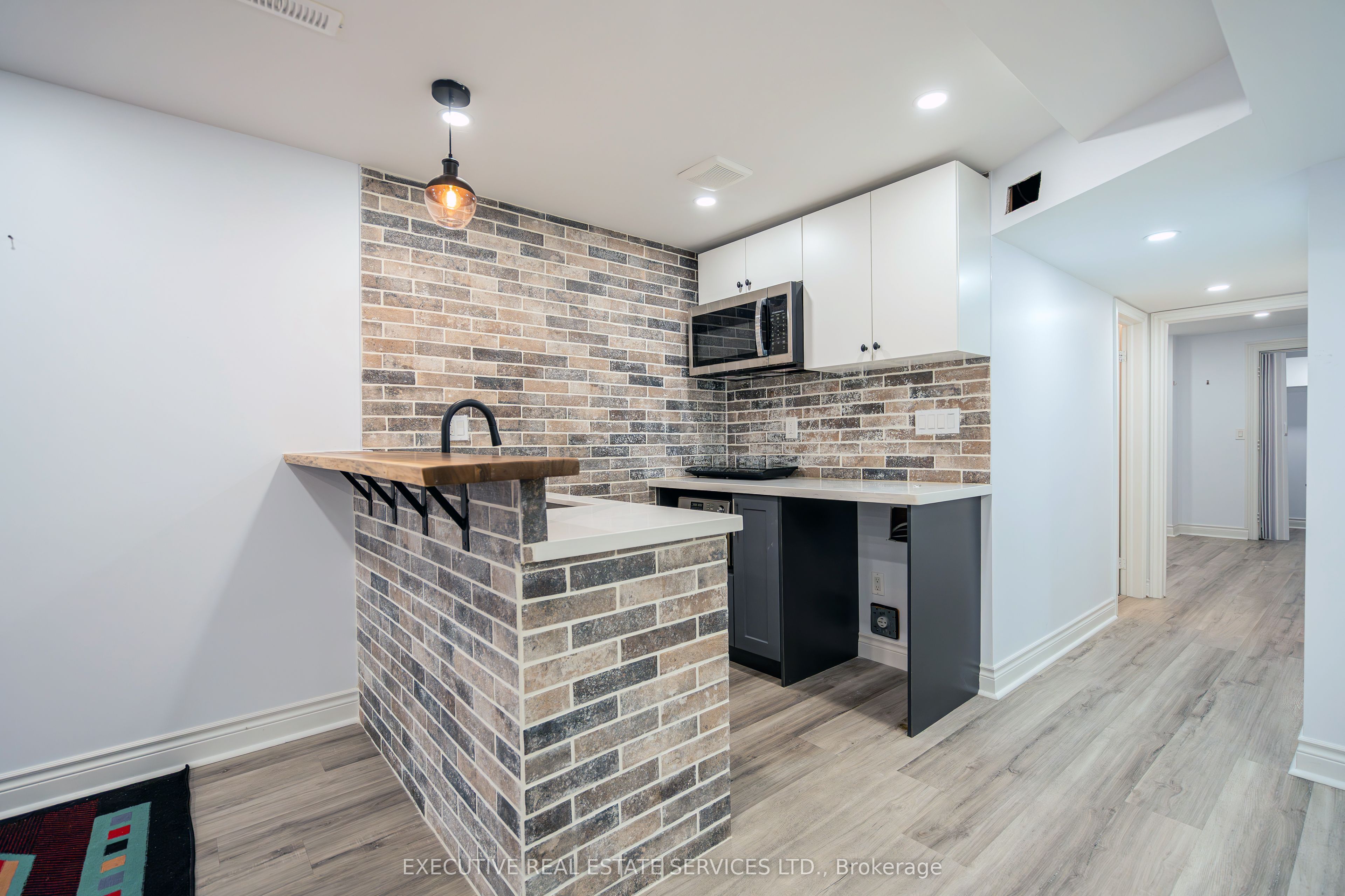 255 Buick Boulevard Property Photo 36