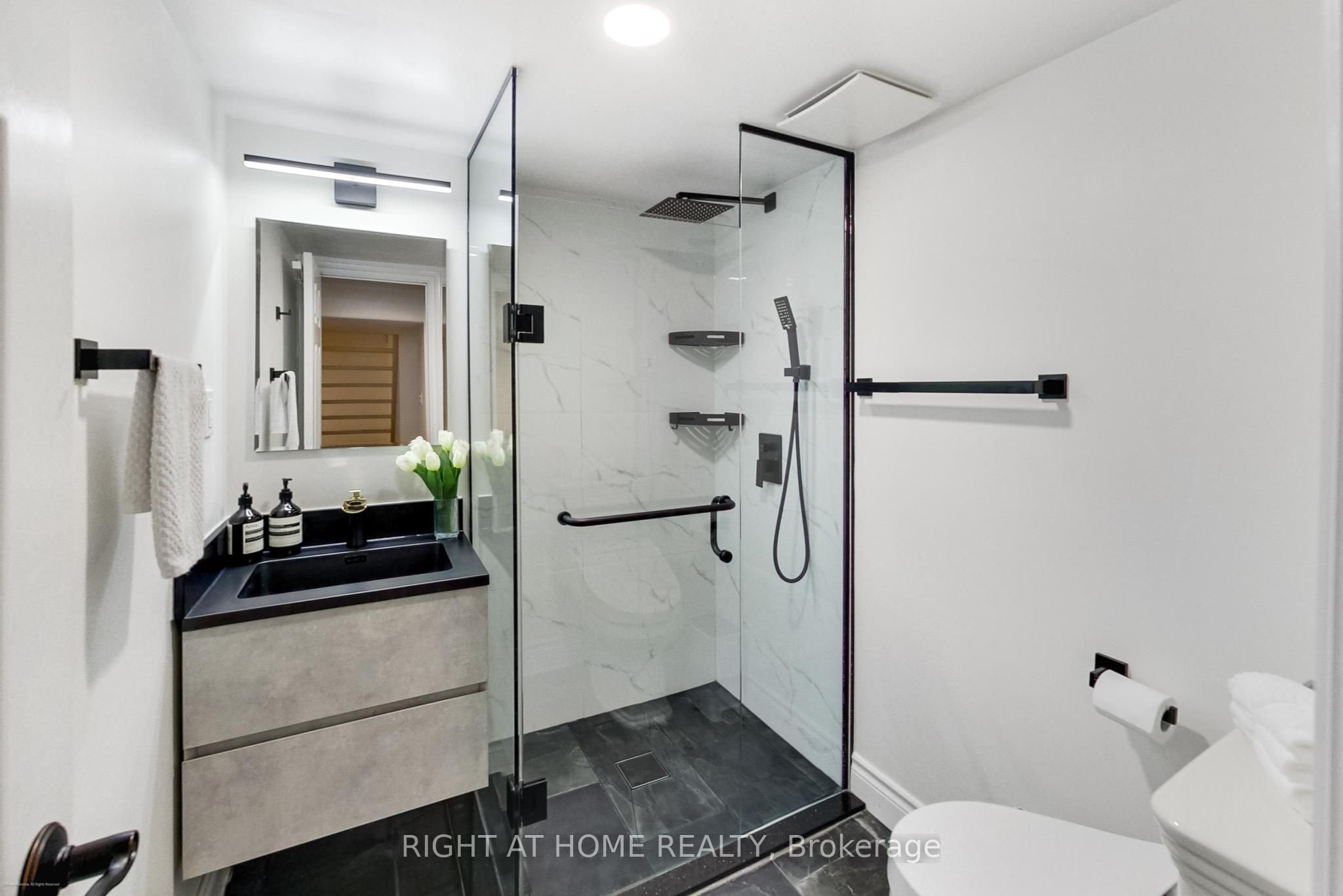 69 Lilac Avenue Property Photo 27