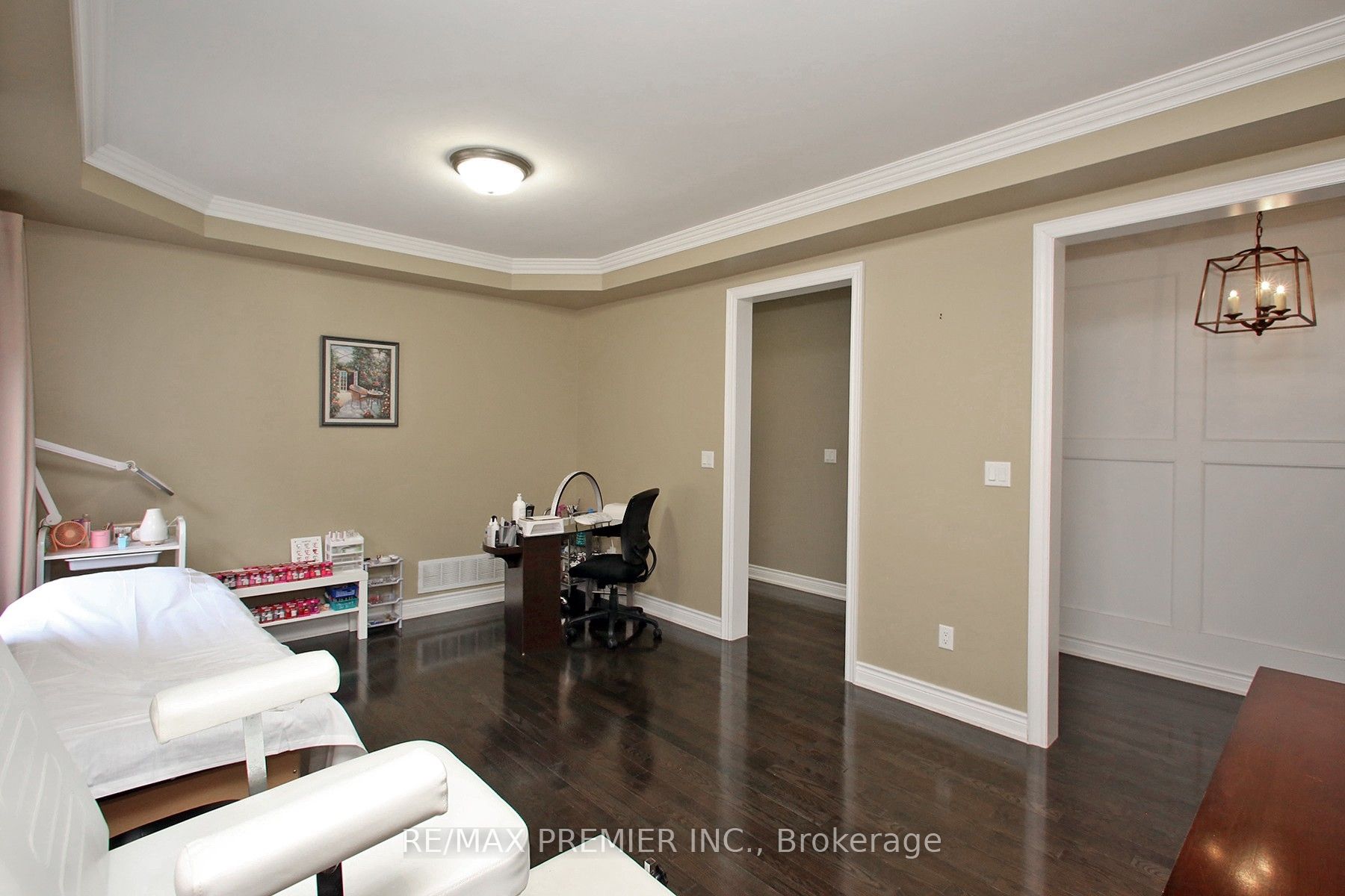 1525 Barbertown Road Property Photo 7