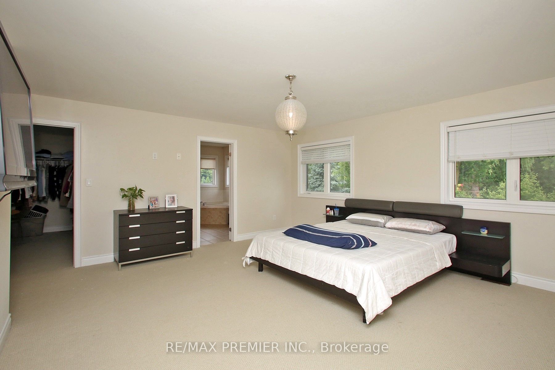 1525 Barbertown Road Property Photo 18