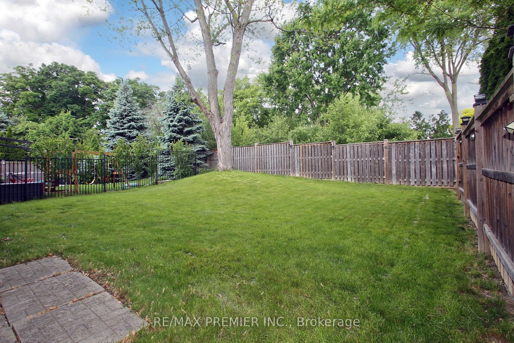 1525 Barbertown Road Property Photo 27