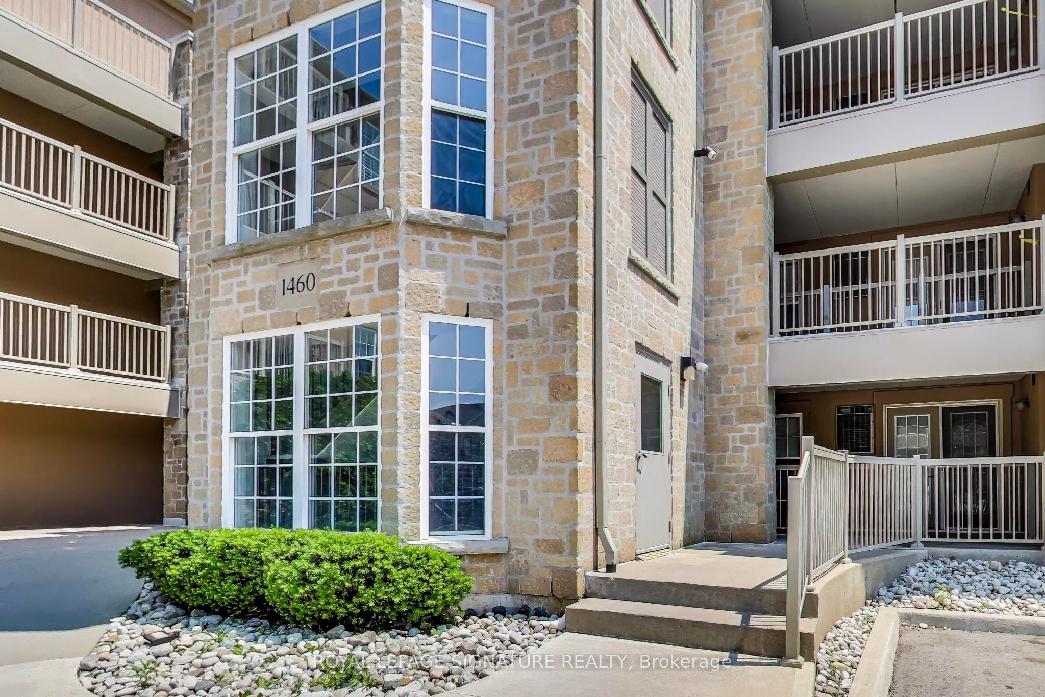 #411 - 1460 Bishops Gate Property Photo 3
